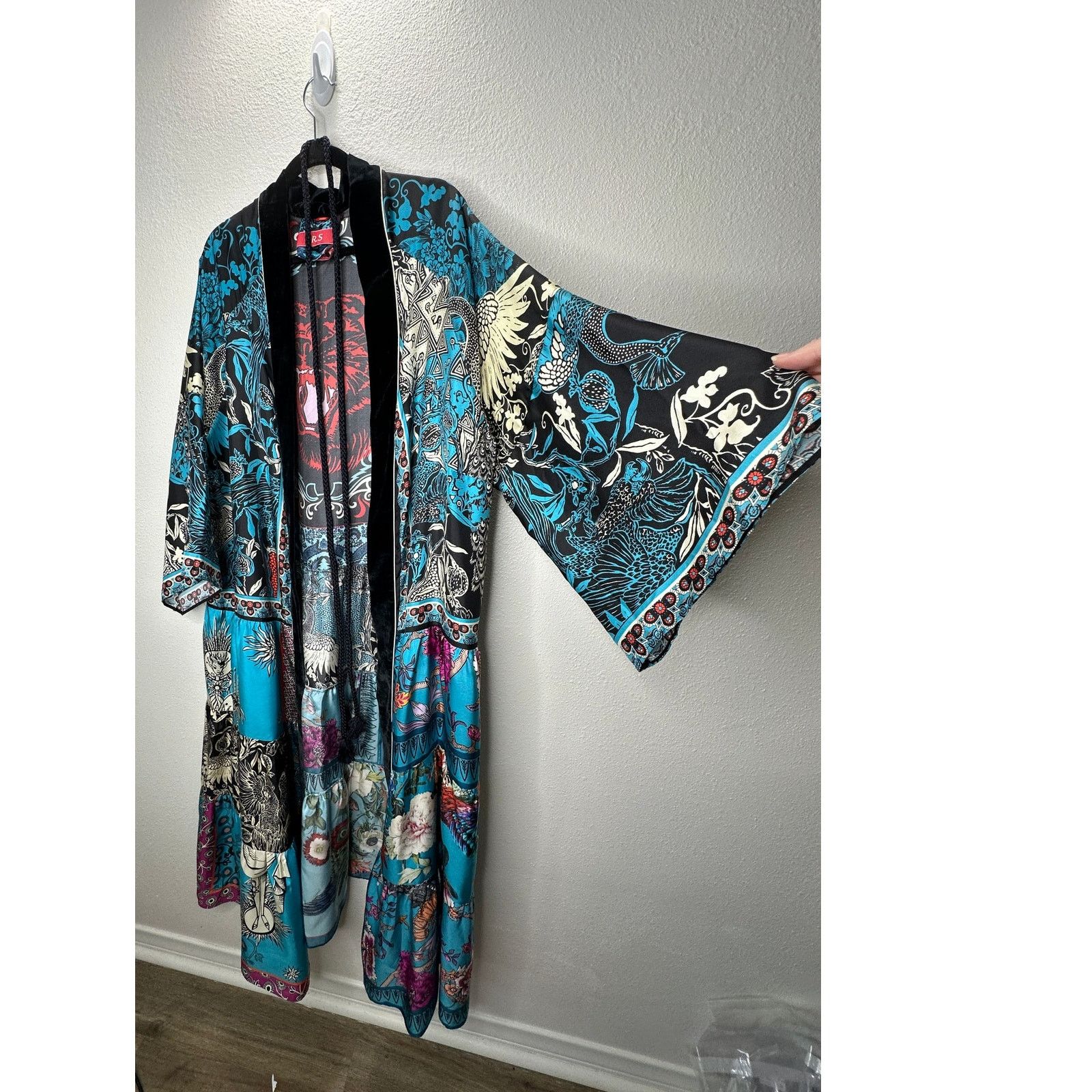 F.R.S F.R.S. Cream Black Blue Red Multi Bird Floral Tiger Kimono M Size 27" / US 4 / IT 40 - 14 Thumbnail
