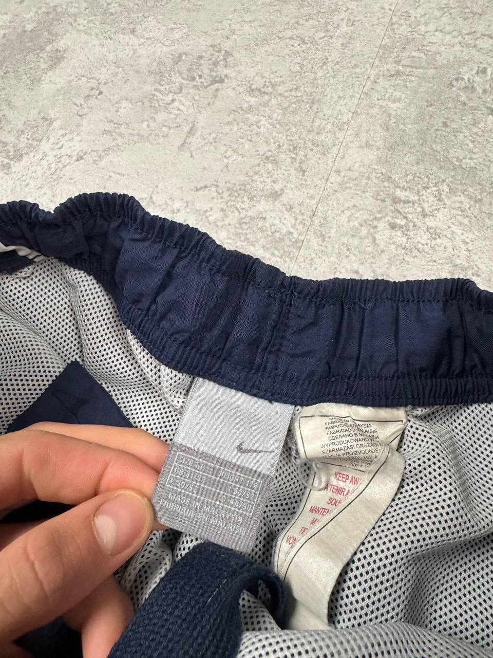 Nike Vintage Nike y2k Blue Shorts Size M Size US 33 - 10 Thumbnail