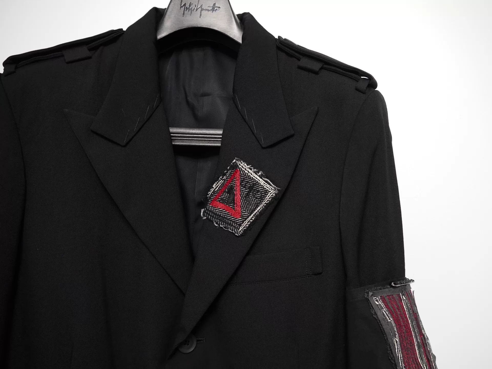 Yohji Yamamoto Yohji Yamamoto 2020AW Shoulder Badge Jacket Size 2 Size US M / EU 48-50 / 2 - 2 Thumbnail
