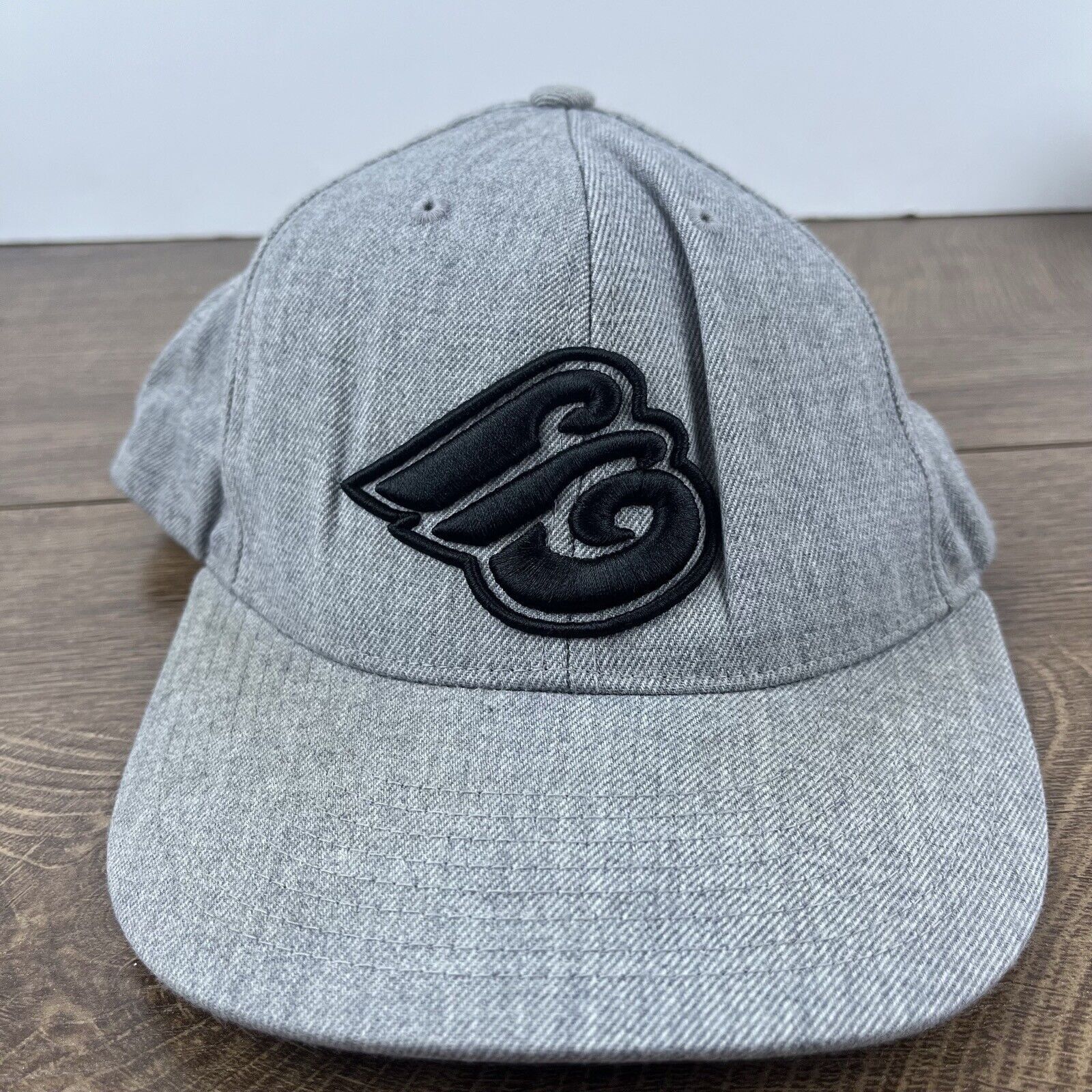 Other E Gray Snapback Hat Gray Adjustable Hat Adult Fit Gray Hat Size ONE SIZE - 3 Thumbnail