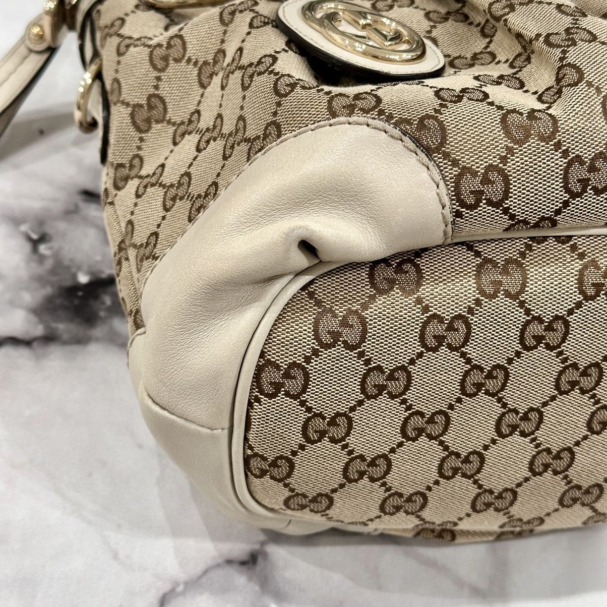 Gucci GUCCI CREME LEATHER GG CANVAS SUKEY BAG Size ONE SIZE - 3 Thumbnail