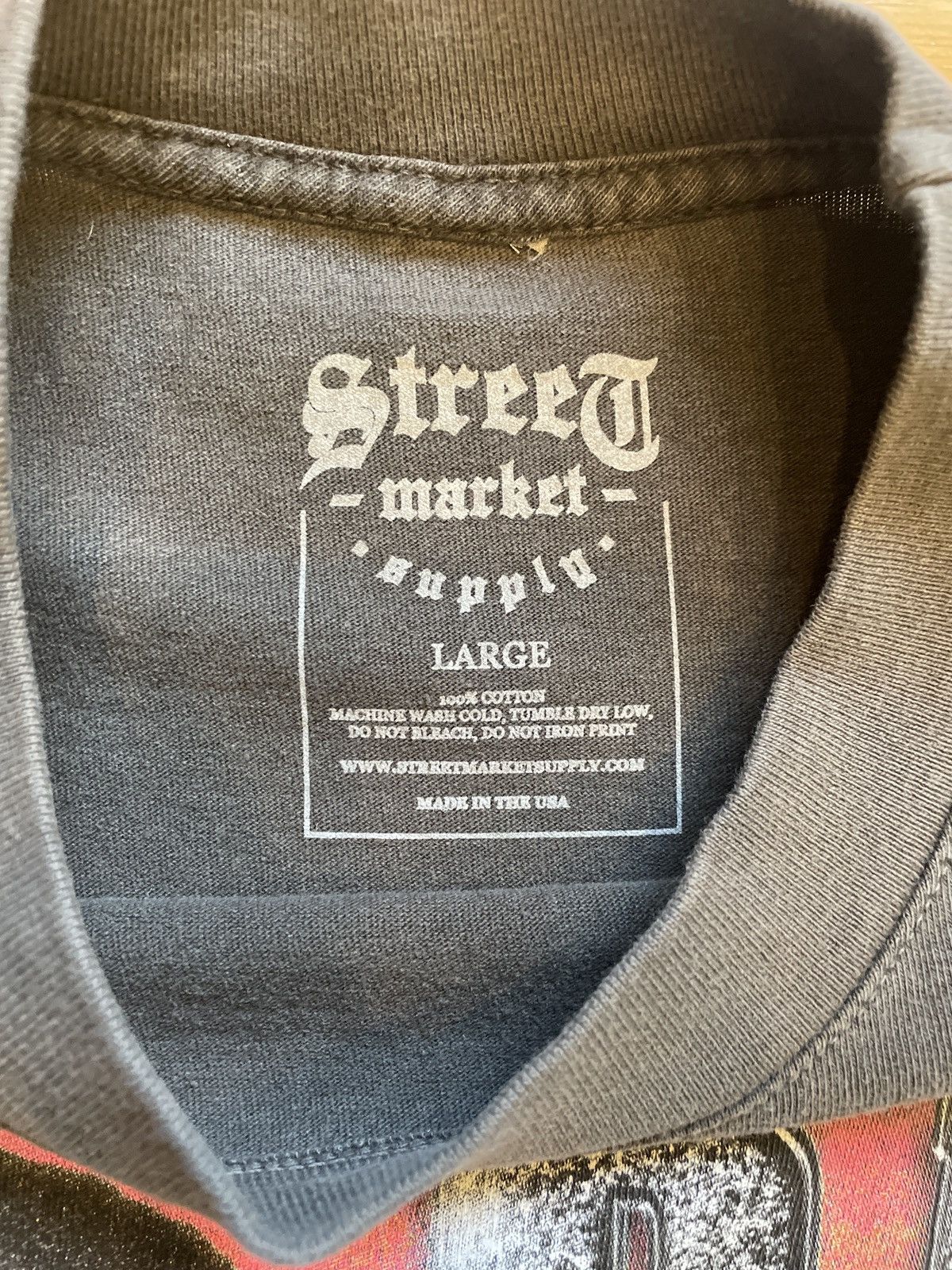 Other Street Market Supply Bad Bunny Vintage Black Tee Size US L / EU 52-54 / 3 - 3 Thumbnail
