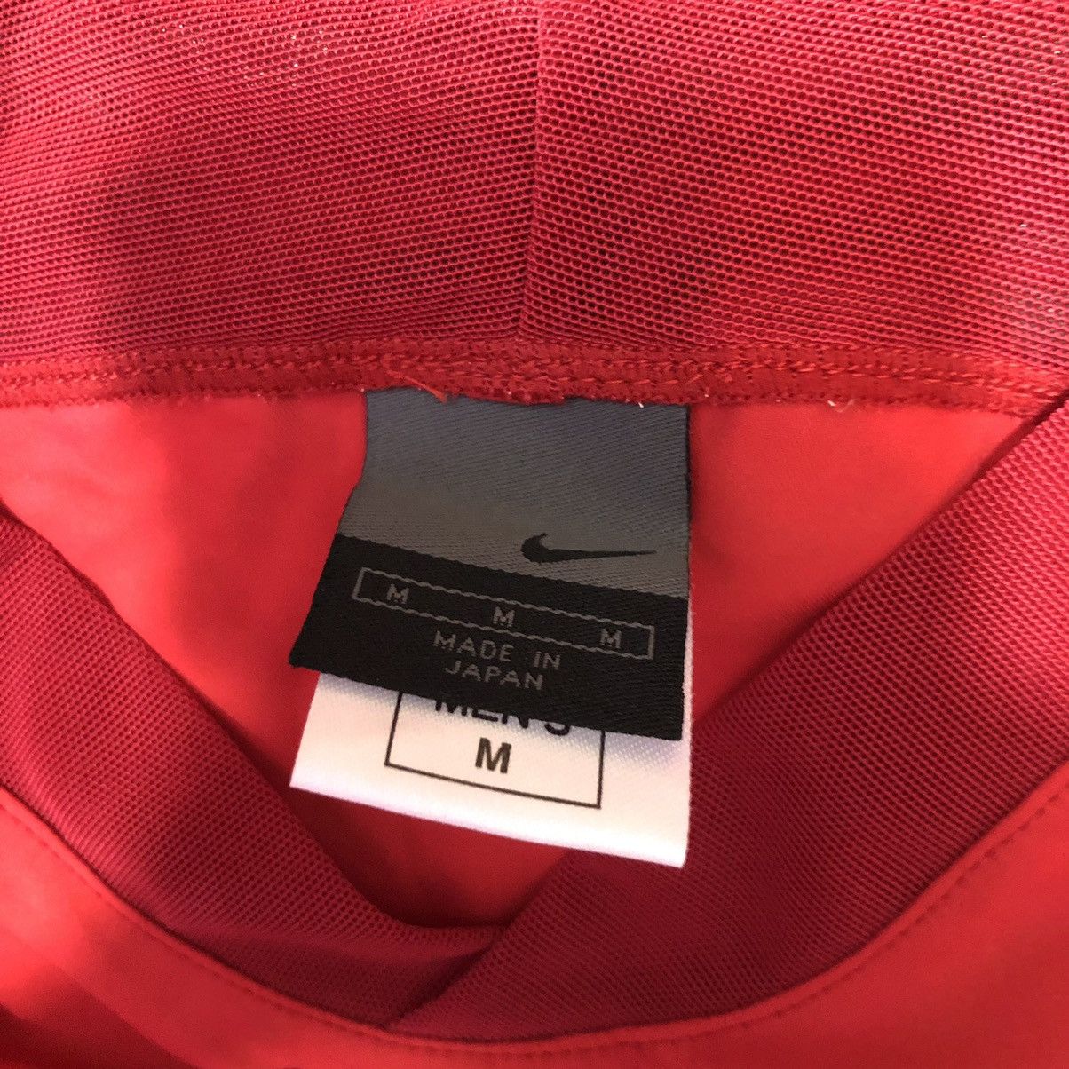 Japanese Brand × Nike Urawa reds 2004 home shirt Size US M / EU 48-50 / 2 - 11 Thumbnail