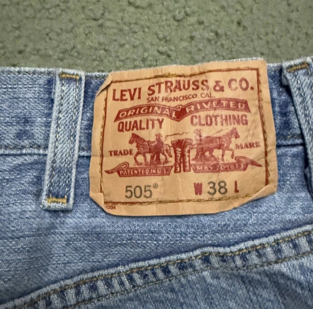 Levi's Levis 505 jean shorts Size US 38 / EU 54 - 3 Thumbnail