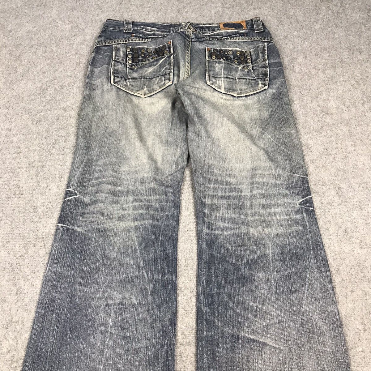 Japanese Brand DISTRESSED DENIM BAGGY RED PEPPER PANTS Size US 34 / EU 50 - 10 Thumbnail