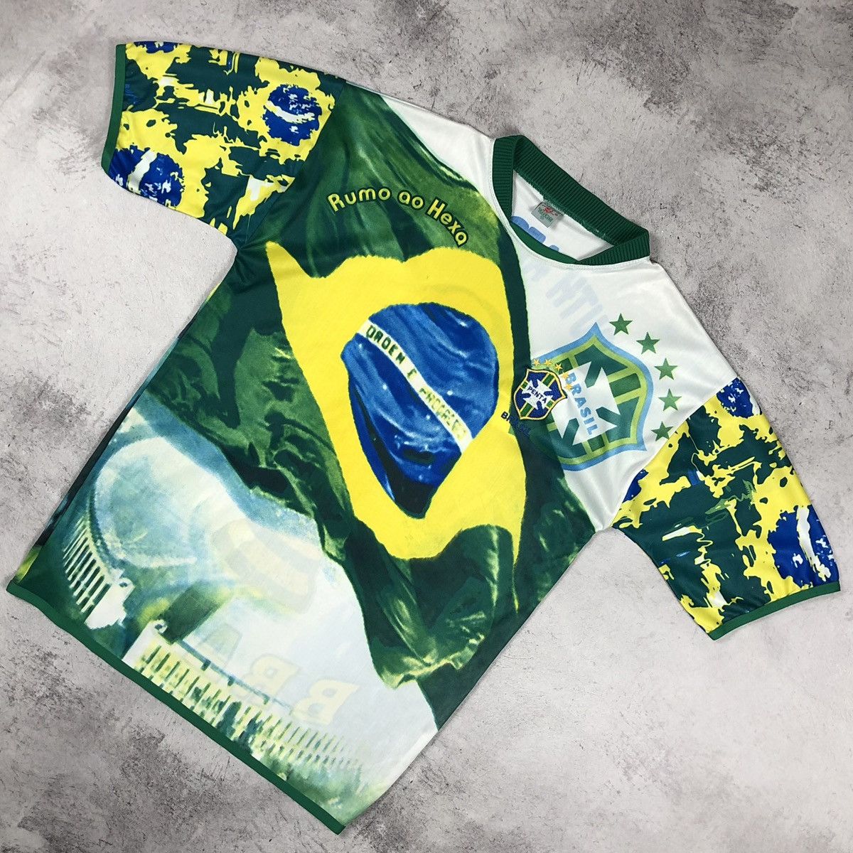 Vintage Brazil 2010 World Cup South Africa Jersey Size US L / EU 52-54 / 3 - 1 Thumbnail