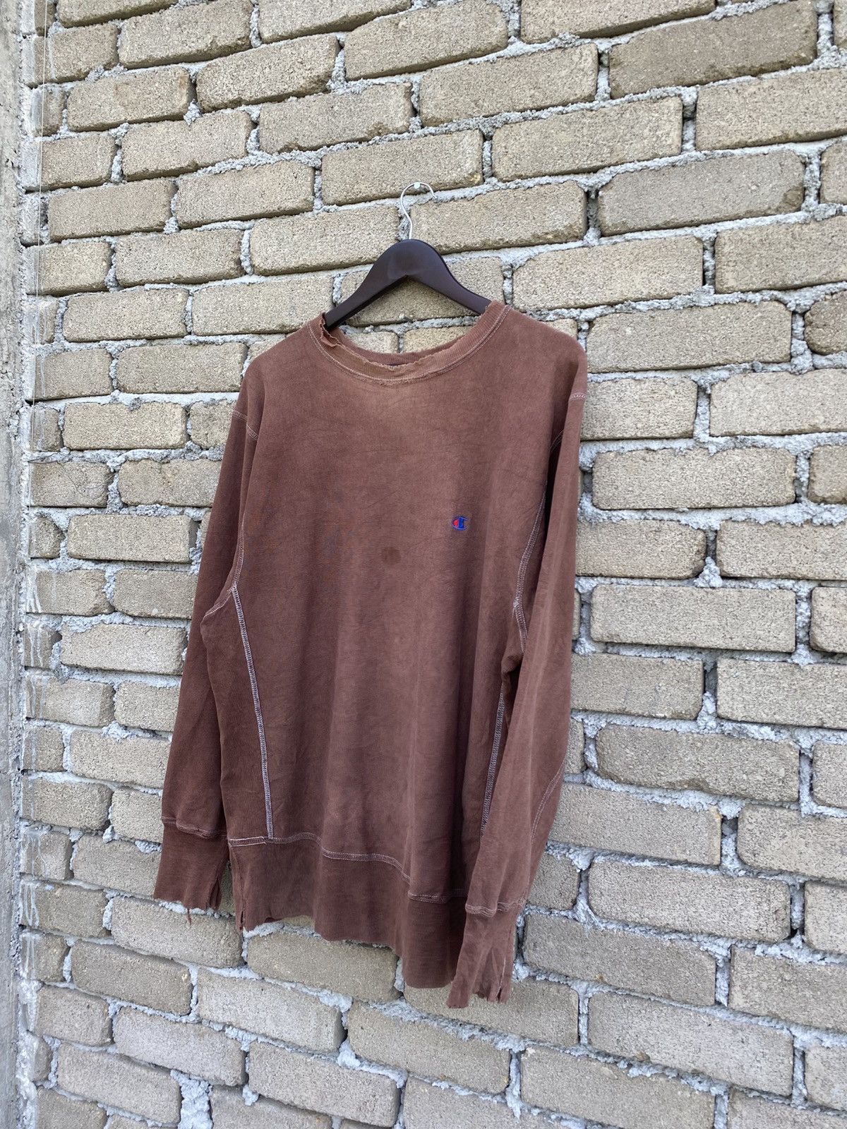 Champion Vintage Distress Champion Reverse Weave Sweatshirt Size US L / EU 52-54 / 3 - 4 Thumbnail