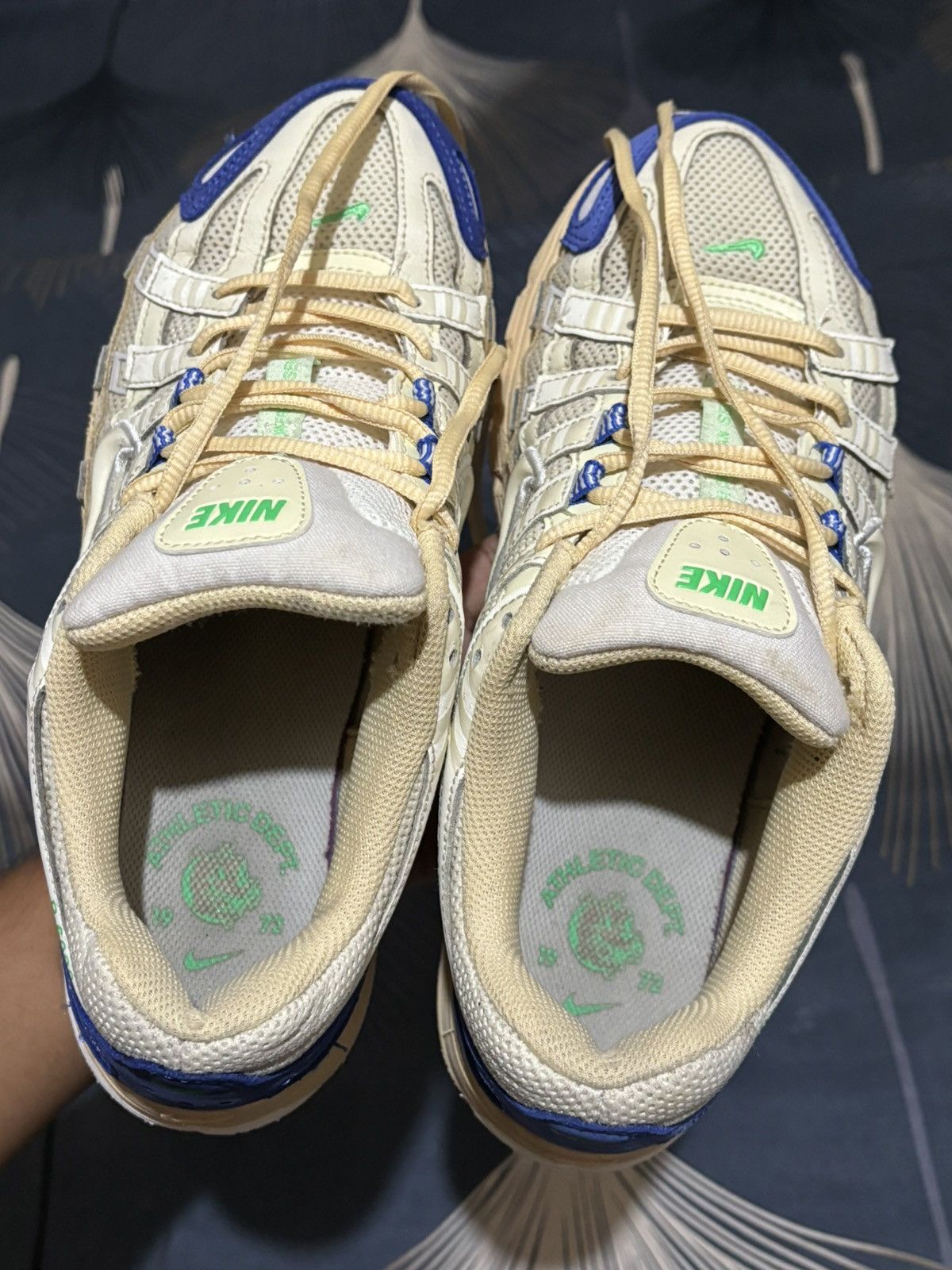 Nike NIKE P-6000 COCONUT MILK SAIL Size US 9 / EU 42 - 10 Thumbnail