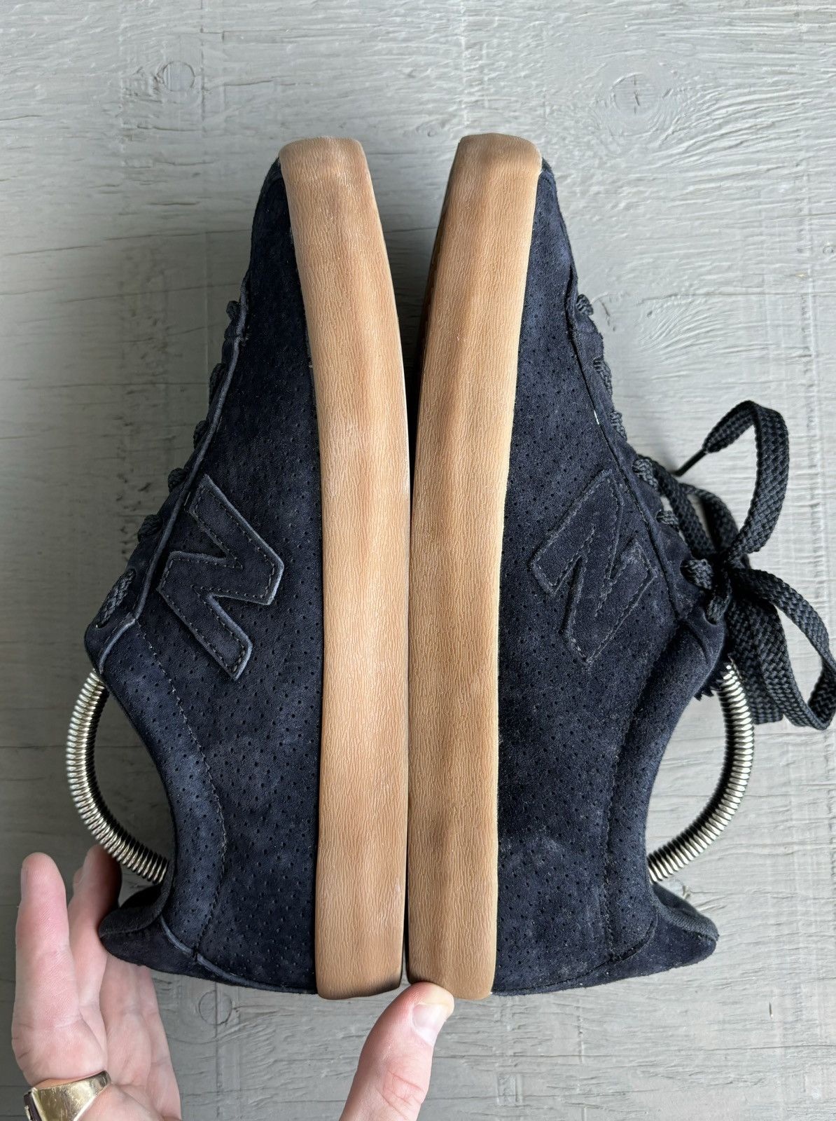 New Balance New Balance Tempus Black Gum Sole Black Suede Mens 8 Cap Toe Size US 8 / EU 41 - 3 Thumbnail