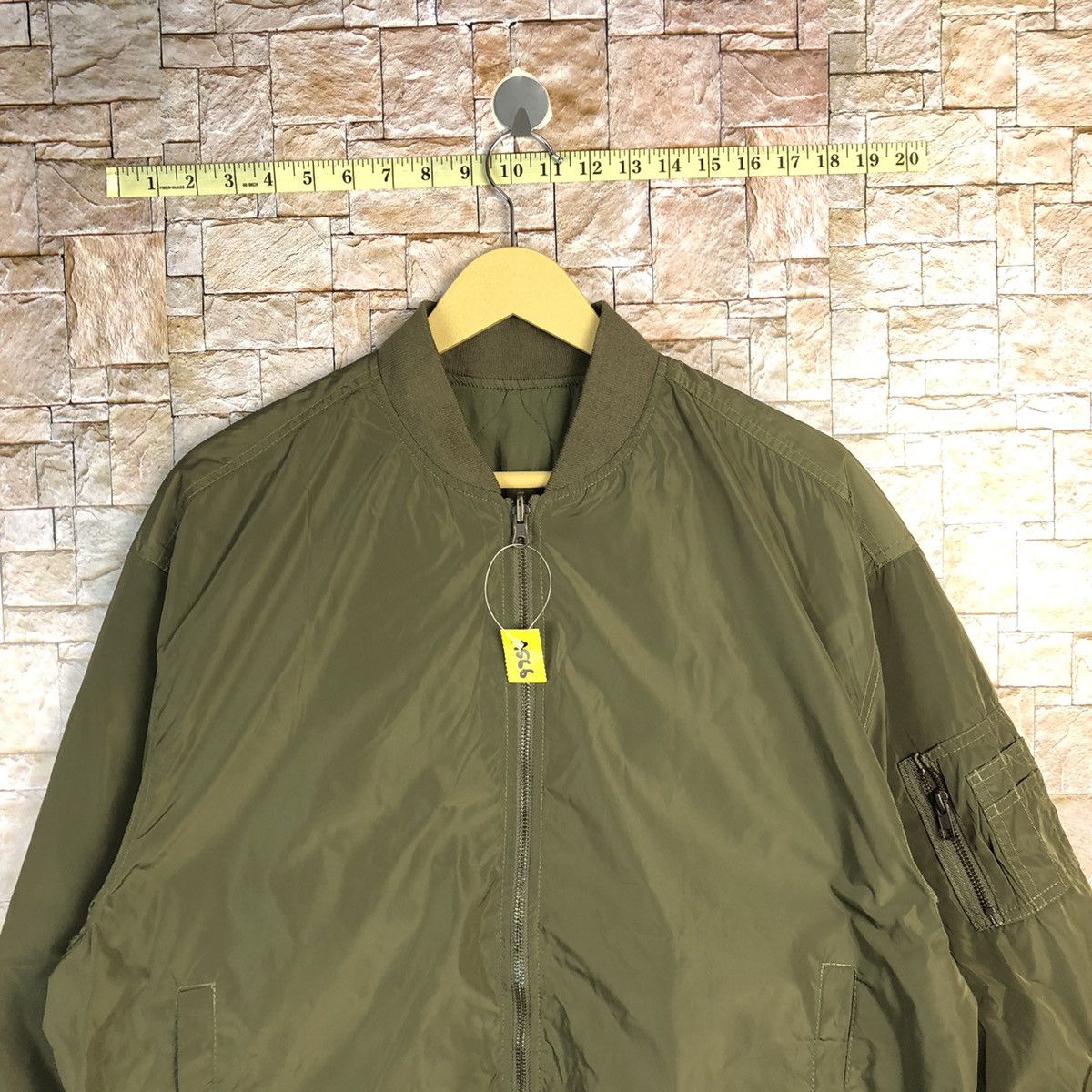 Japanese Brand Japan vintage Green Bombers Jacket #A566 Size US M / EU 48-50 / 2 - 2 Thumbnail