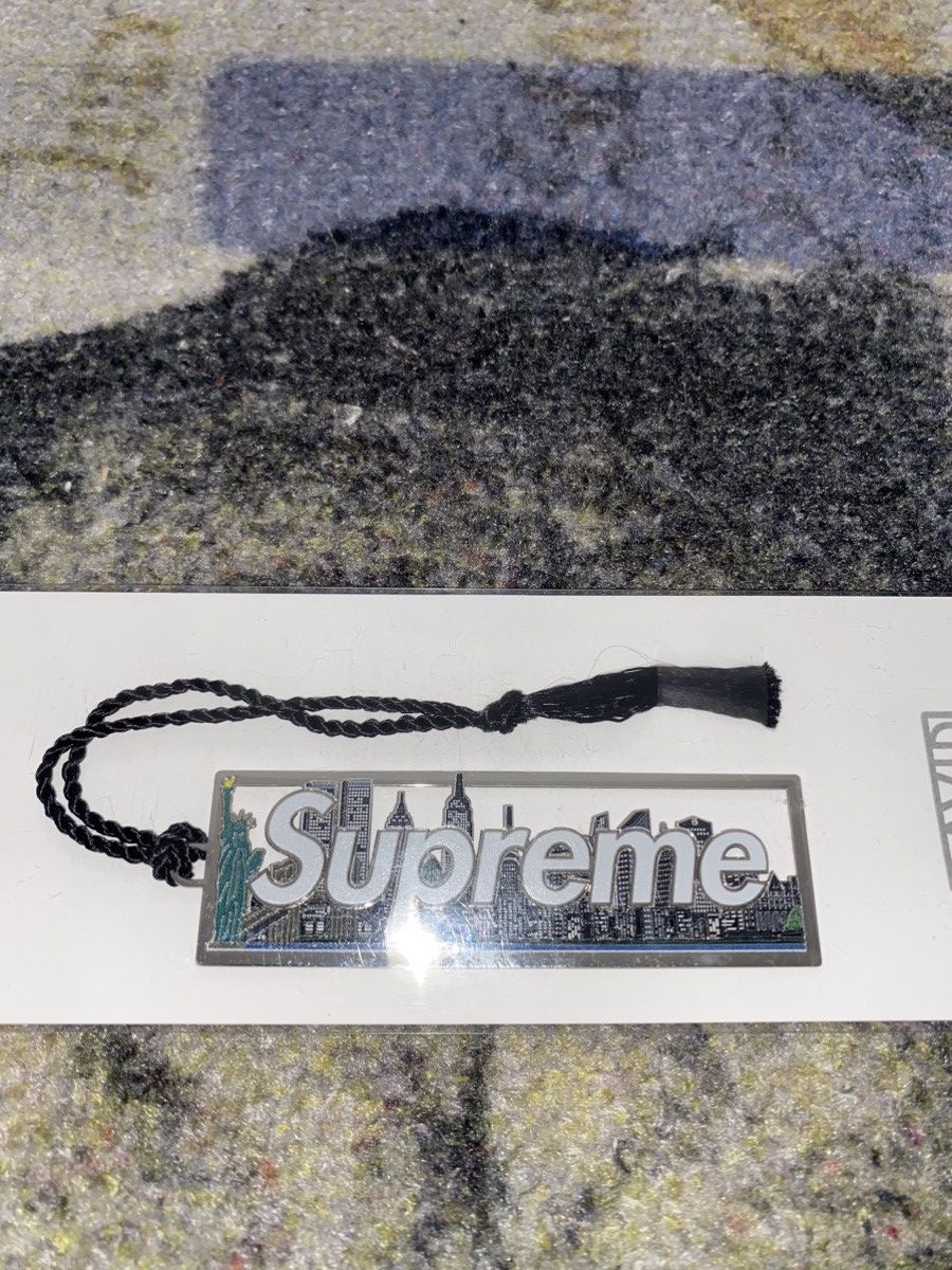 Supreme Supreme David Howell & Co. Metal Bookmark Size ONE SIZE - 3 Thumbnail