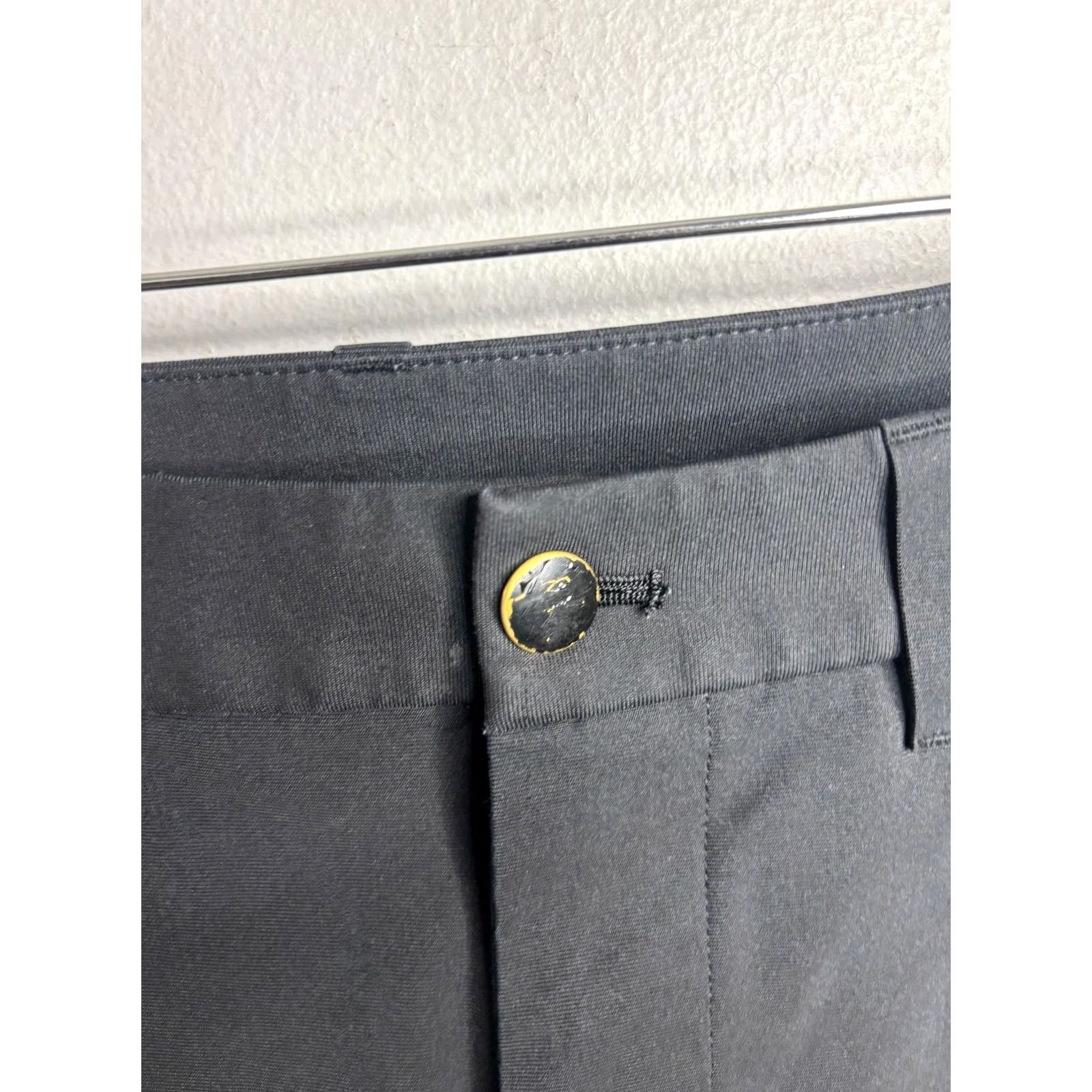 Lululemon Lululemon Pants Mens 29 Black Tapered Stretch Ankle Trouser Office Casual Work Size US 29 - 3 Thumbnail