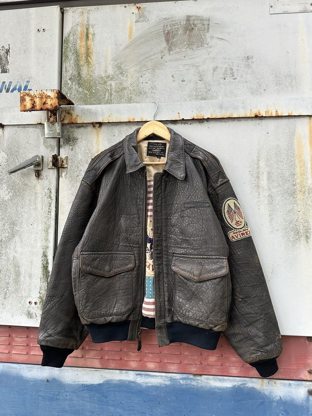 Avirex 🪖Vintage THRASHED A-2 Avirex Leather Aviator Bomber Jacket Size US M / EU 48-50 / 2 - 9 Thumbnail
