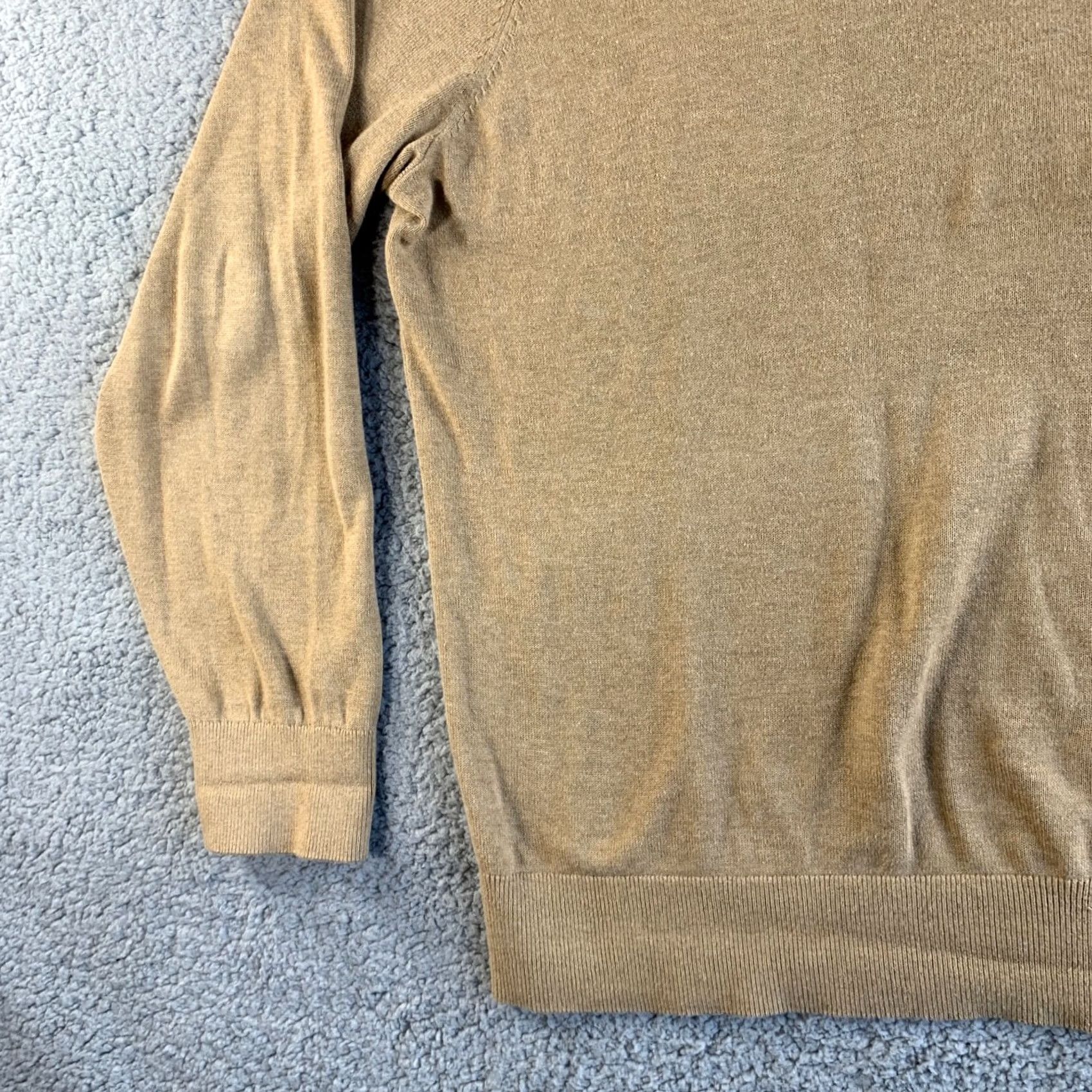 Tommy Hilfiger VINTAGE Tommy Hilfiger Sweater Mens 2XL Beige Pima Cotton Pullover V Neck Flag Logo Size US XXL / EU 58 / 5 - 6 Thumbnail