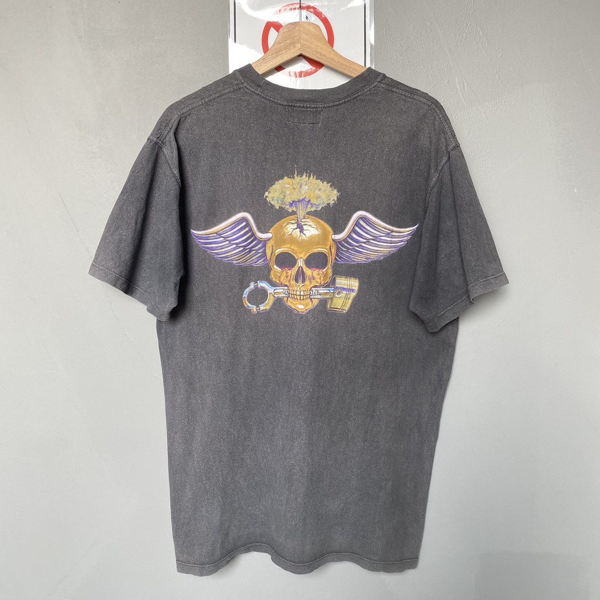 Thrashed Faded Vintage 90s Von Dutch Skull ERD GRUNGE Tshirt