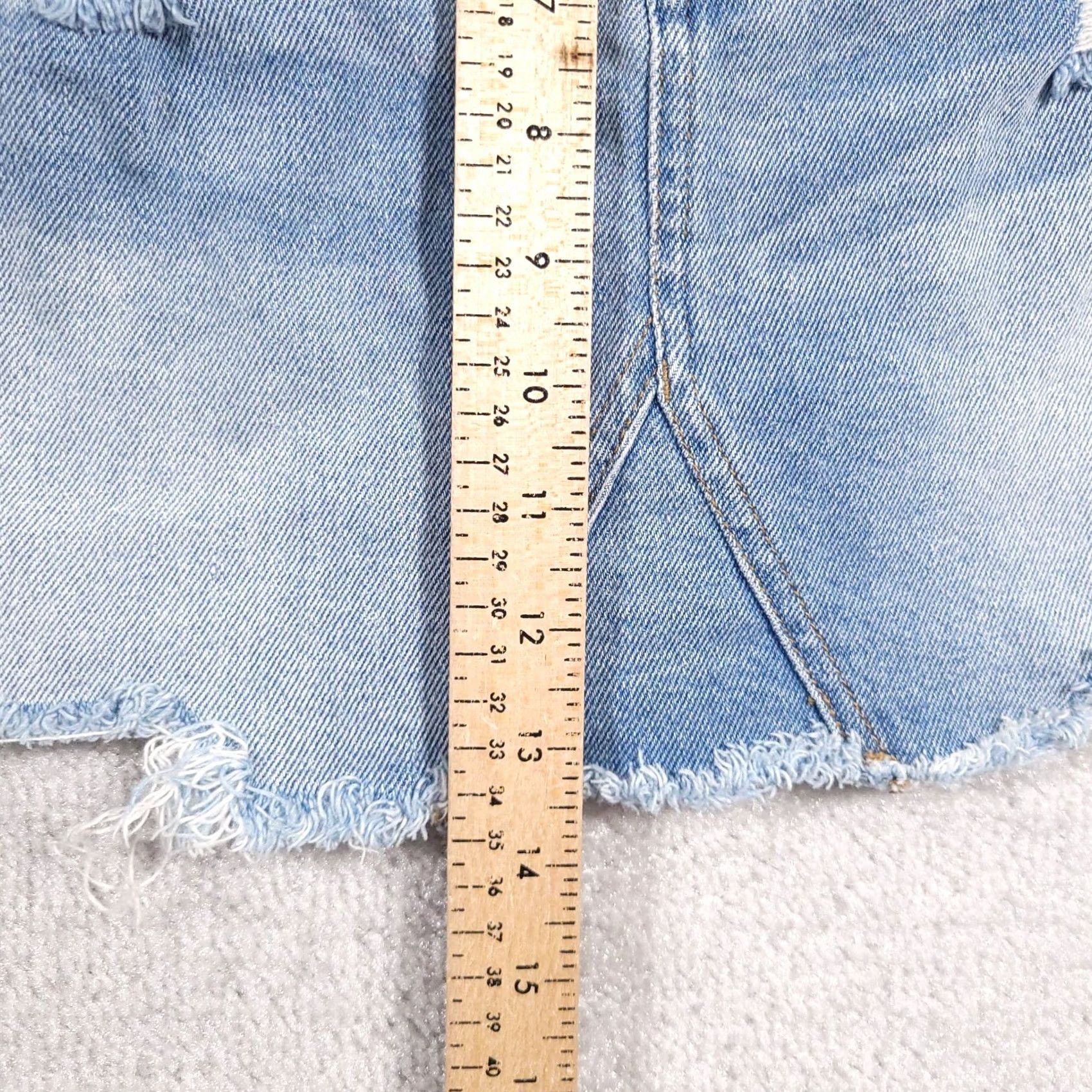 Vintage Tinseltown Denim Skirt Mini Pencil Blue Distressed Stretch Women 9/29 Short All Seasons Size 30" / US 8 / IT 44 - 7 Thumbnail