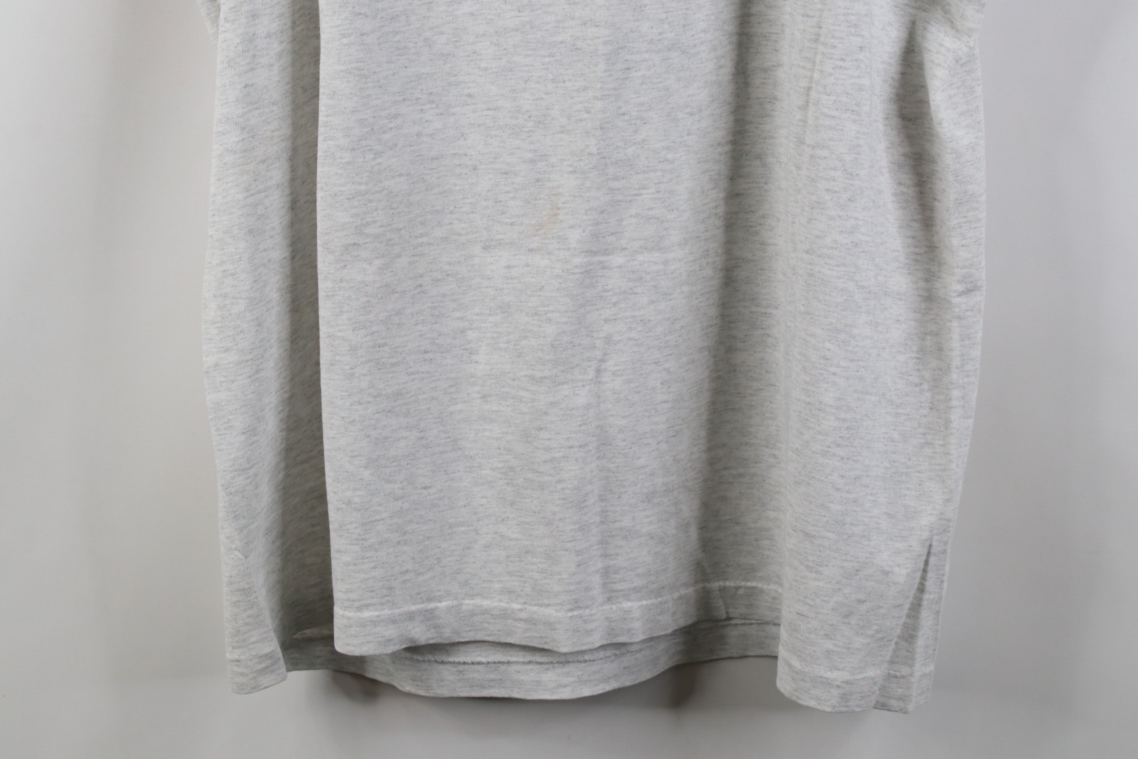 Vintage Vintage 90s Devils Tower Wyoming Tank Top T-Shirt Gray USA Size US XL / EU 56 / 4 - 14 Thumbnail