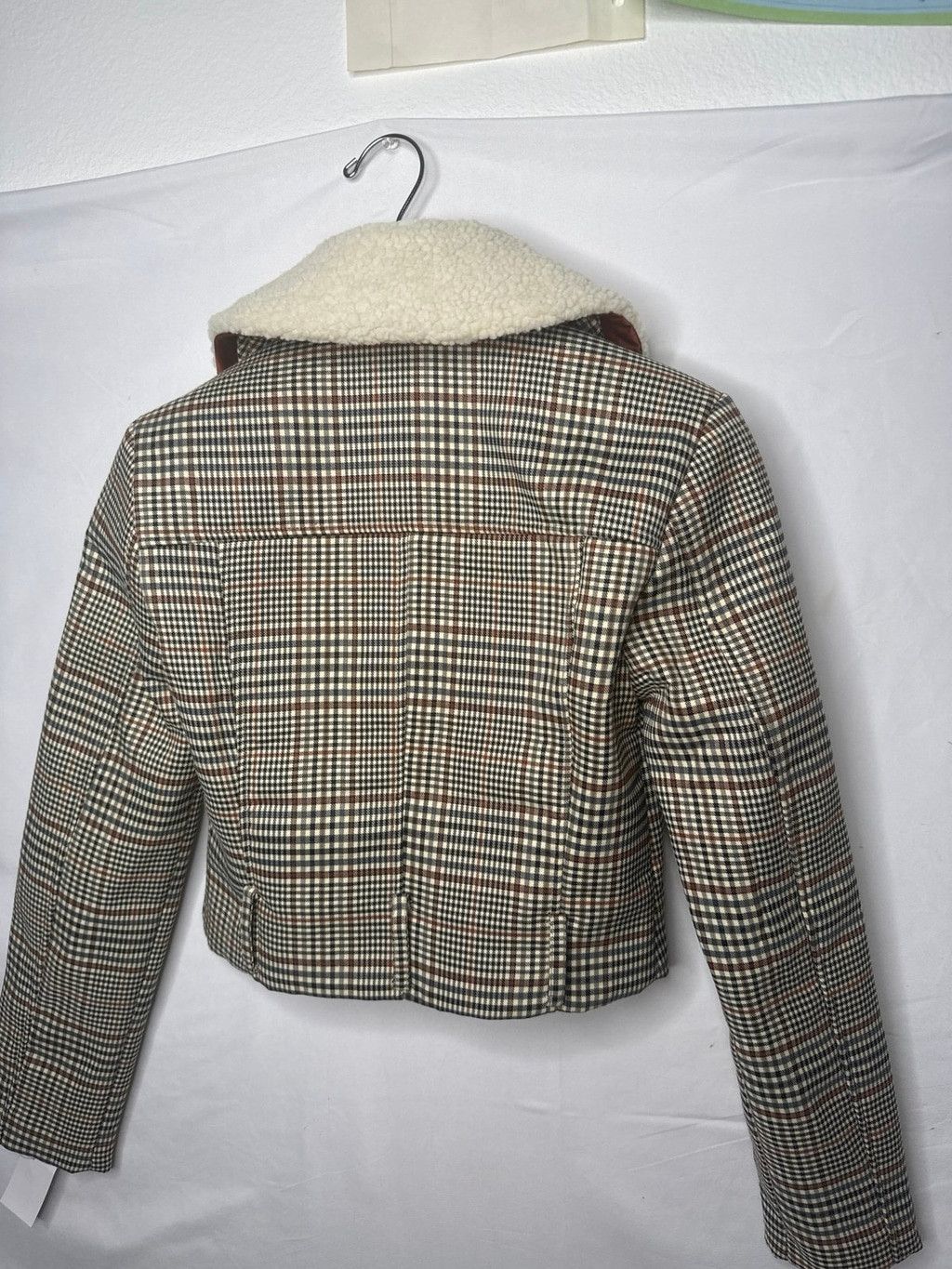 House of Harlow NWOT House of Harlow 1960 plaid shearling cropped jacket XS Size XS / US 0-2 / IT 36-38 - 6 Thumbnail