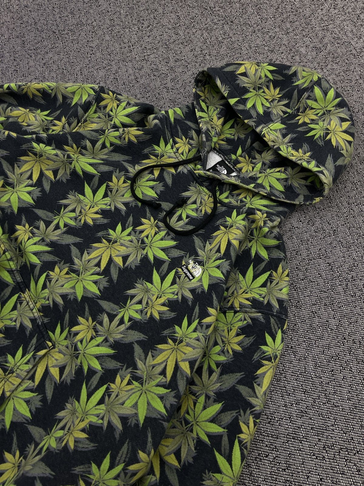 Supreme × The North Face Supreme The North Face Leaf hooded Sweatshirt Size US XL / EU 56 / 4 - 3 Thumbnail