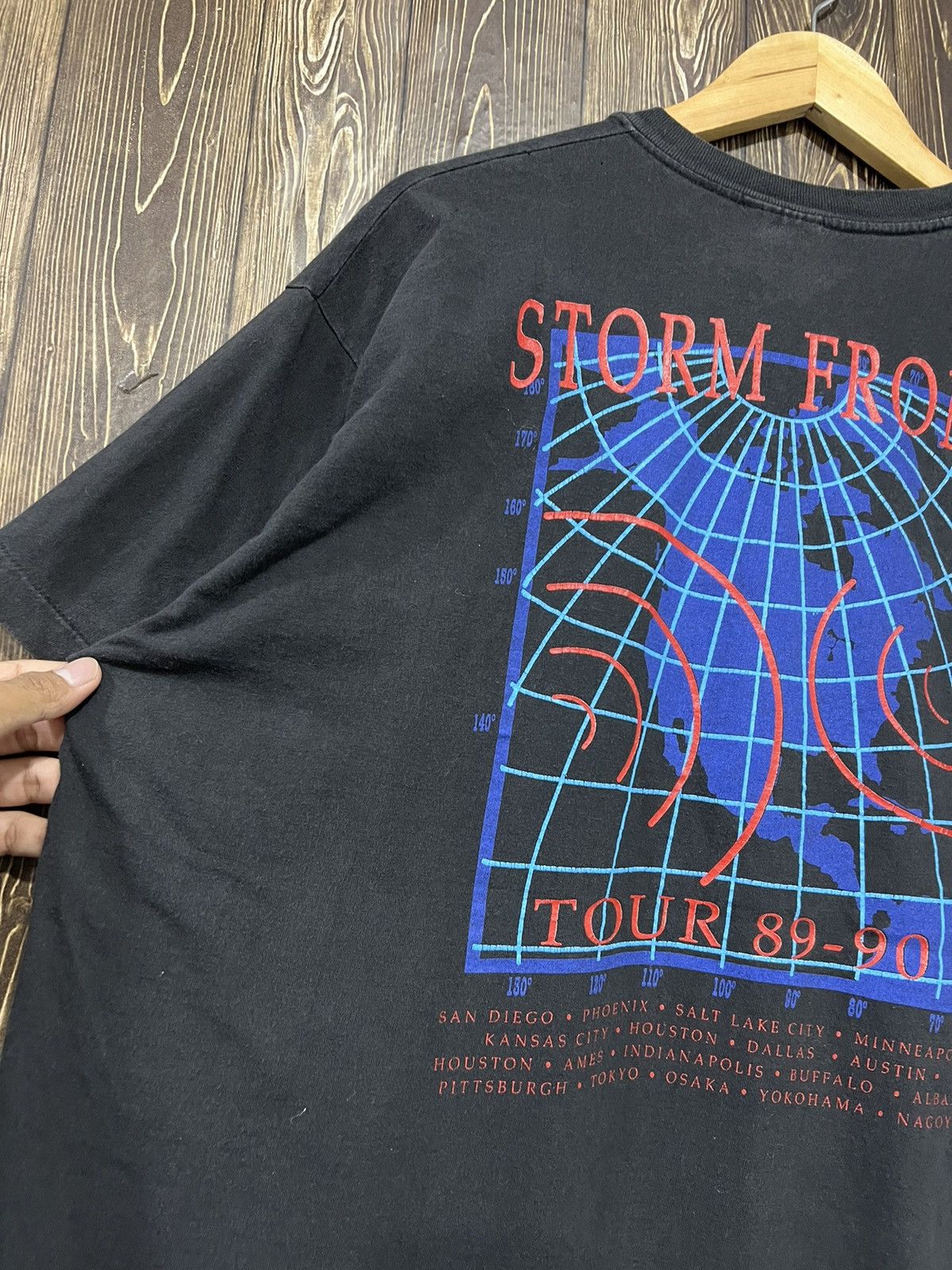 Band Tees × Vintage Vintage 80s Billy Joel World Tour Tshirt Size US L / EU 52-54 / 3 - 10 Thumbnail