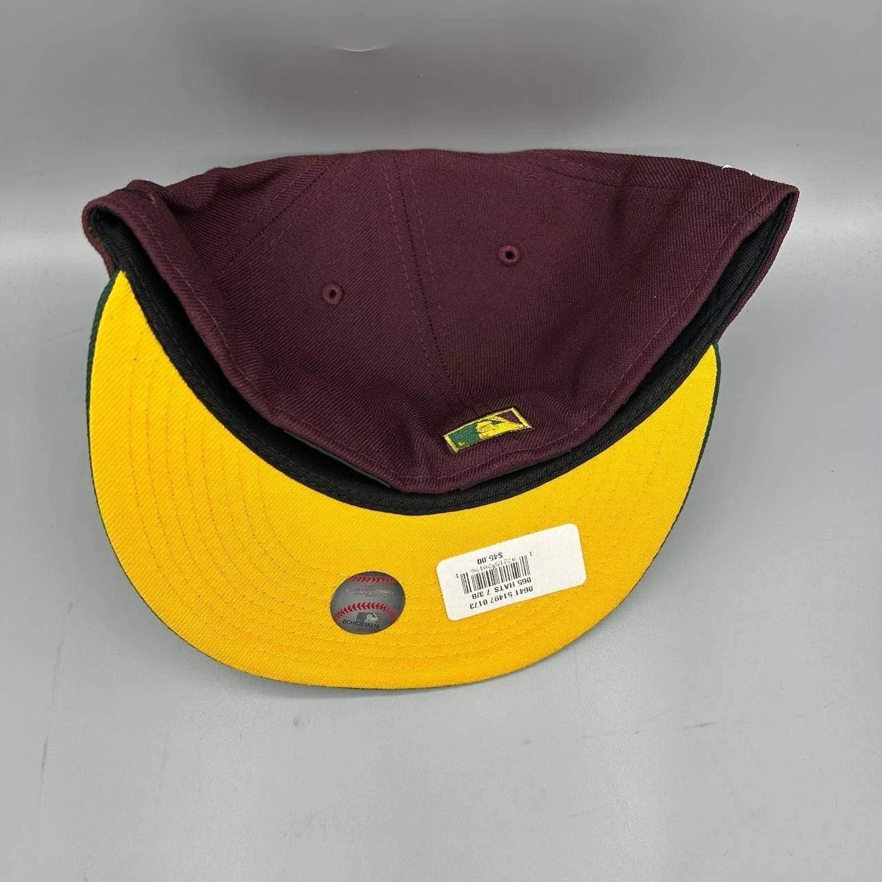 New Era Milwaukee Brewers Hat Men 7 3/8 Red Green MLB Fitted Cap New Size ONE SIZE - 5 Thumbnail