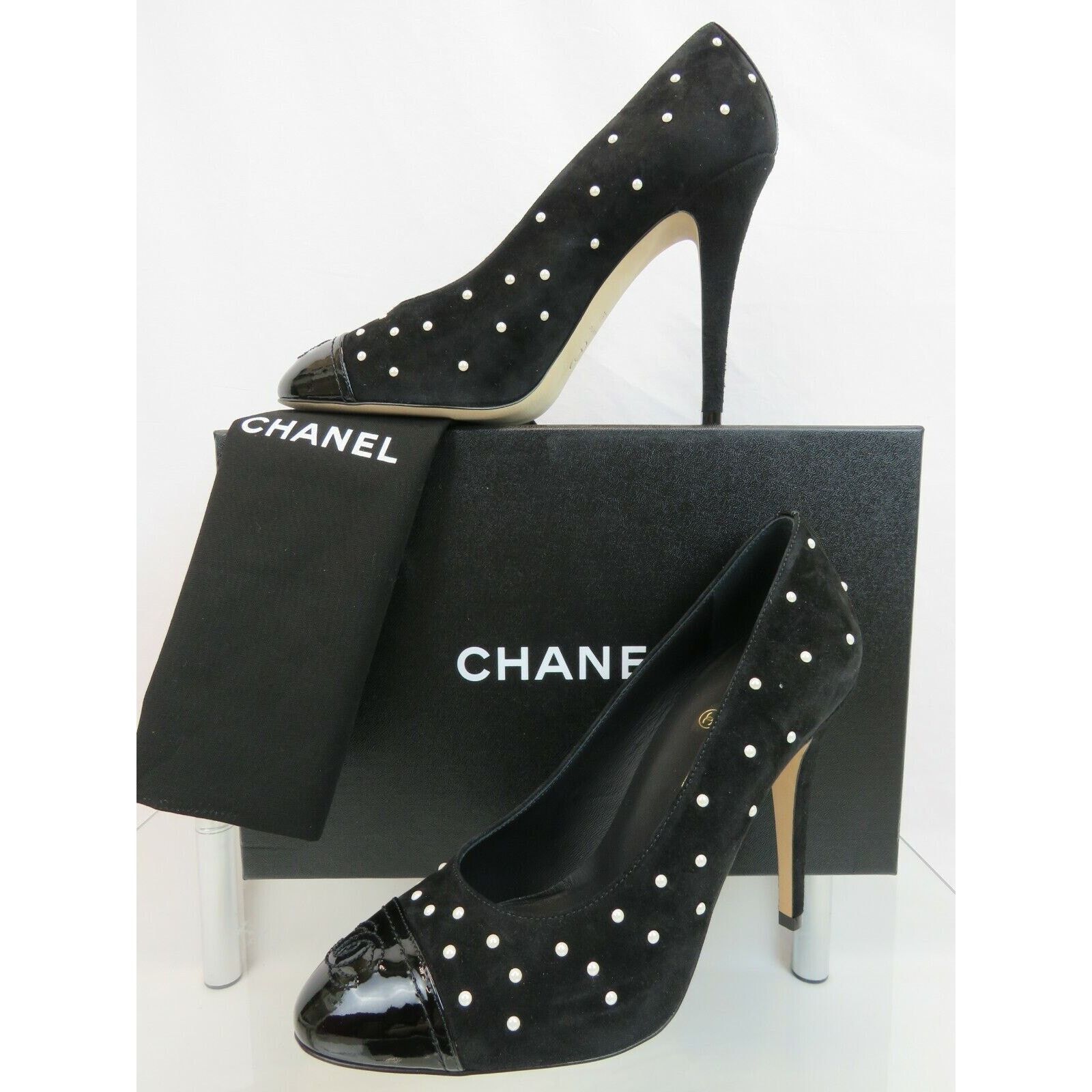 Chanel G33422 BLACK SUEDE PATENT LEATHER CAP TOE PEARLS PUMPS 39 Size US 9 / IT 39 - 9 Thumbnail