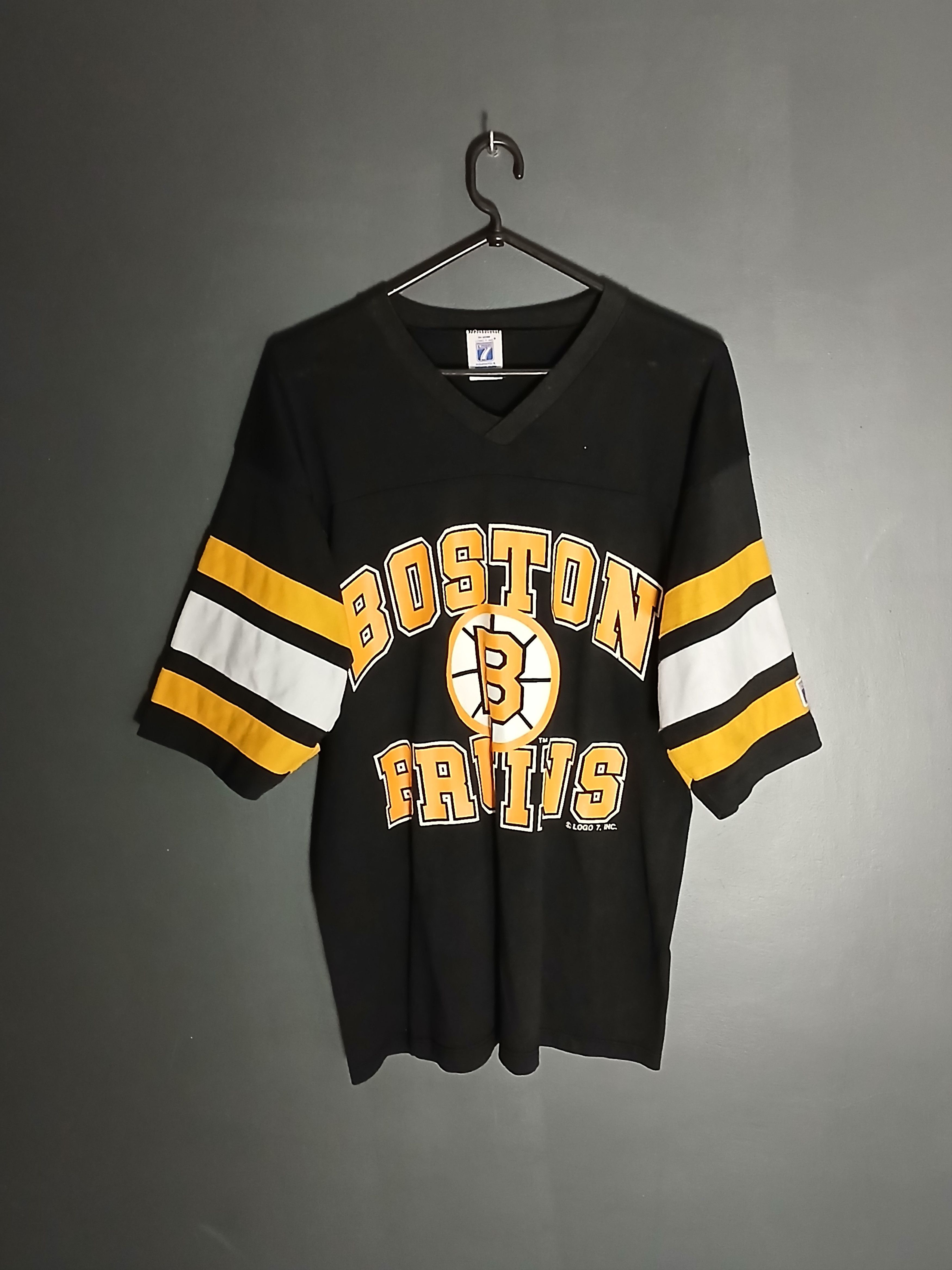 Logo 7 × NHL × Vintage Vintage Logo 7 NHL Boston Bruins Hockey T-Shirt Size US L / EU 52-54 / 3 - 1 Thumbnail