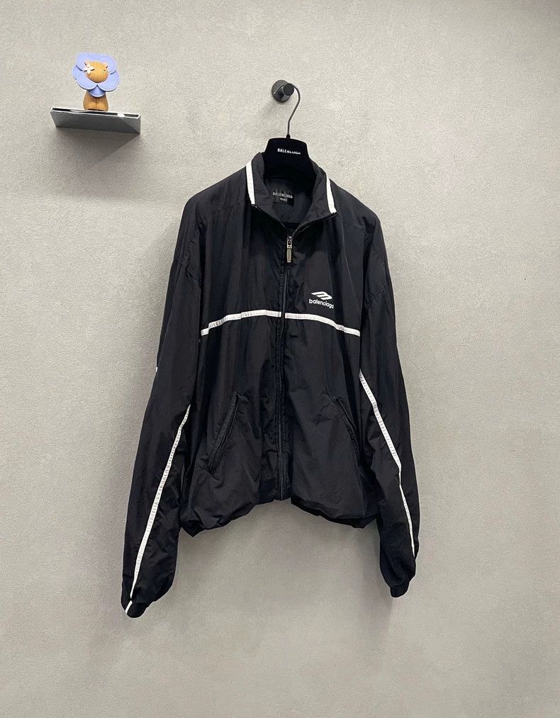 Balenciaga Balenciaga Black Jacket Size S Size US S / EU 44-46 / 1 - 3 Thumbnail