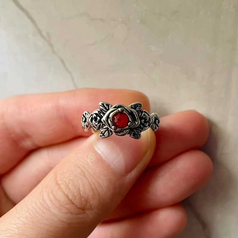 Jewelry × Vintage Retro Red Heart Rose Ring Size ONE SIZE - 1 Thumbnail