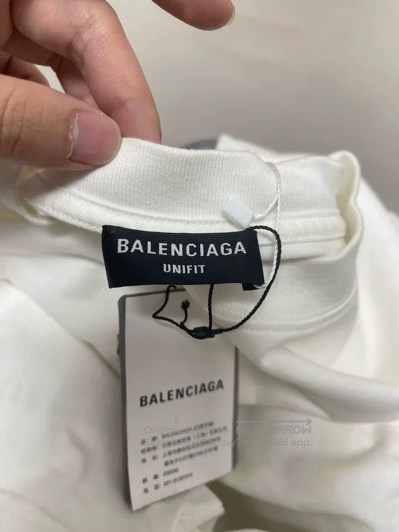 Balenciaga Balenciaga White glow-in-the-dark smiley short-sleeve Size US S / EU 44-46 / 1 - 3 Thumbnail
