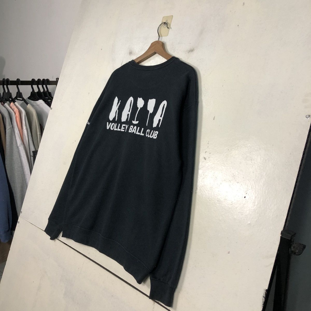 Japanese Brand Vintage Sweatshirt Kaita Volley Ball Club Big Logo Size US L / EU 52-54 / 3 - 12 Thumbnail