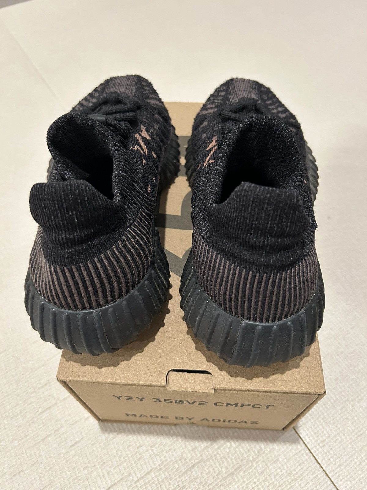 Adidas Adidas Yeezy 350 V2 Cmpct Size US 5 / EU 37 - 3 Thumbnail