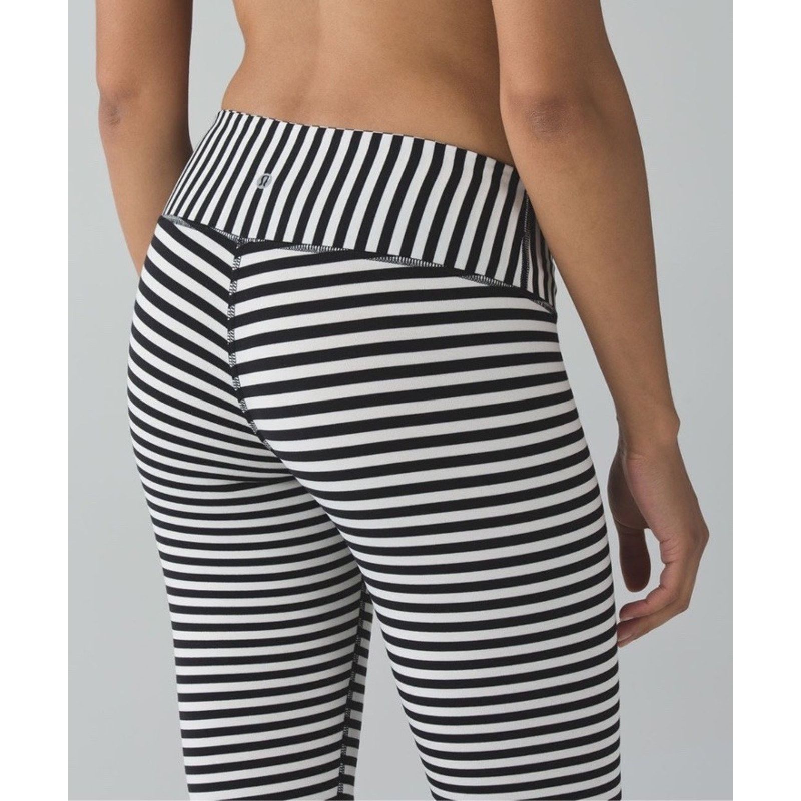 Lululemon LULULEMON Wunder Under Crop Parallel Striped Leggings Size 6 Size 28" / US 6 / IT 42 - 1 Thumbnail