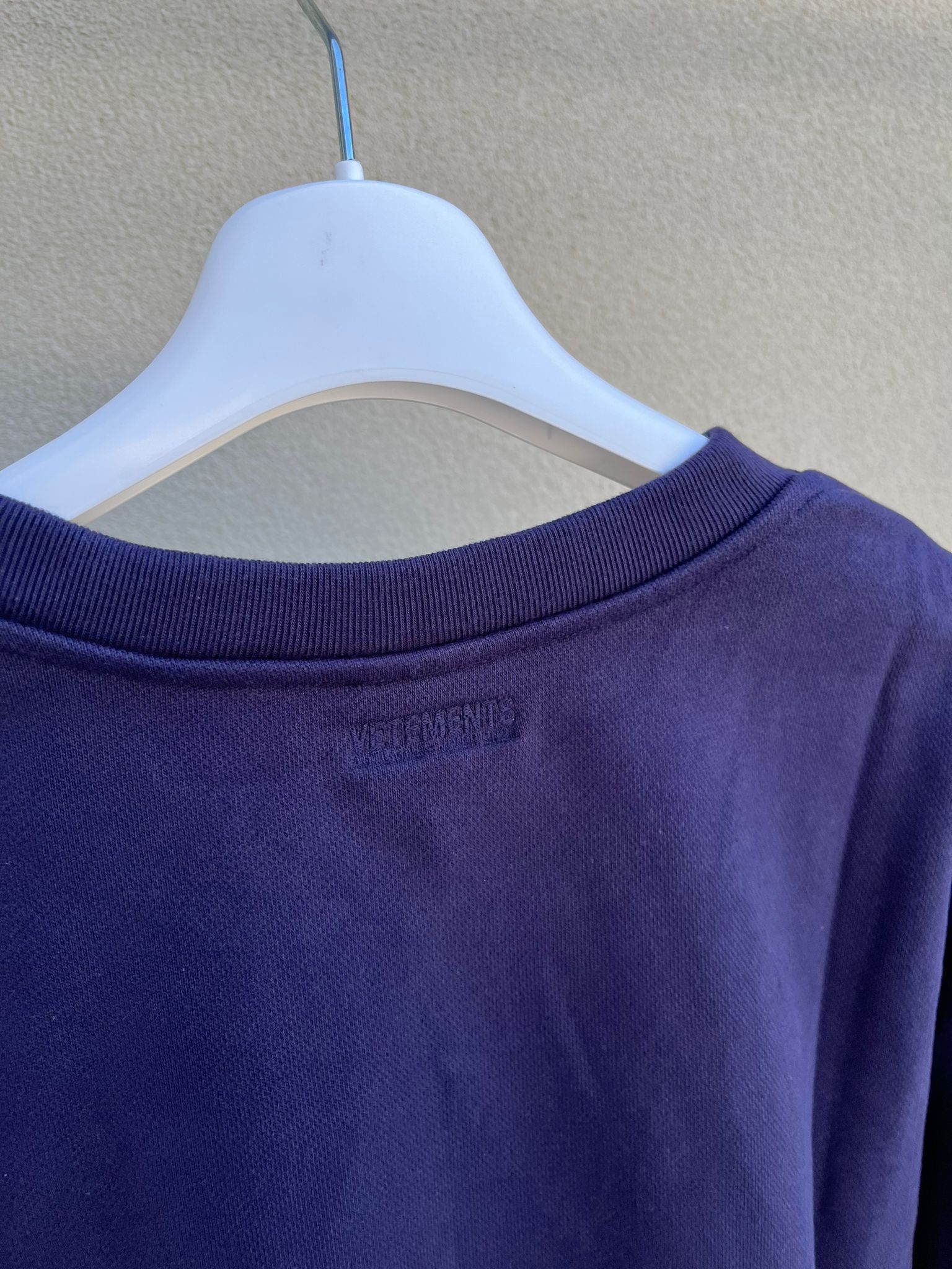Vetements Logo Sweat Shirt in Navy / Marine Size US S / EU 44-46 / 1 - 7 Thumbnail