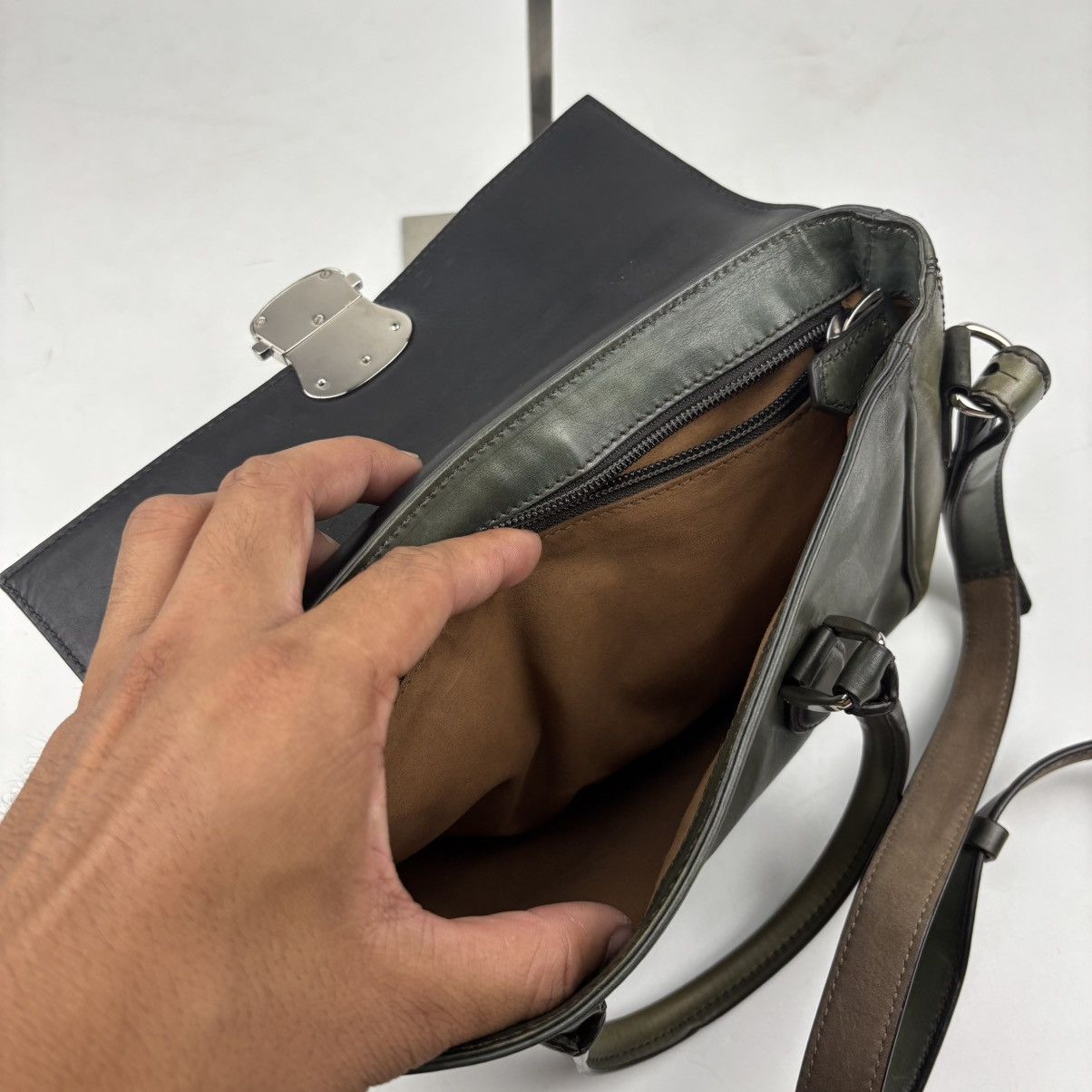 Berluti Berluti Emmy O’Gulliver Cowhide Crossbody Bag Size ONE SIZE - 12 Thumbnail