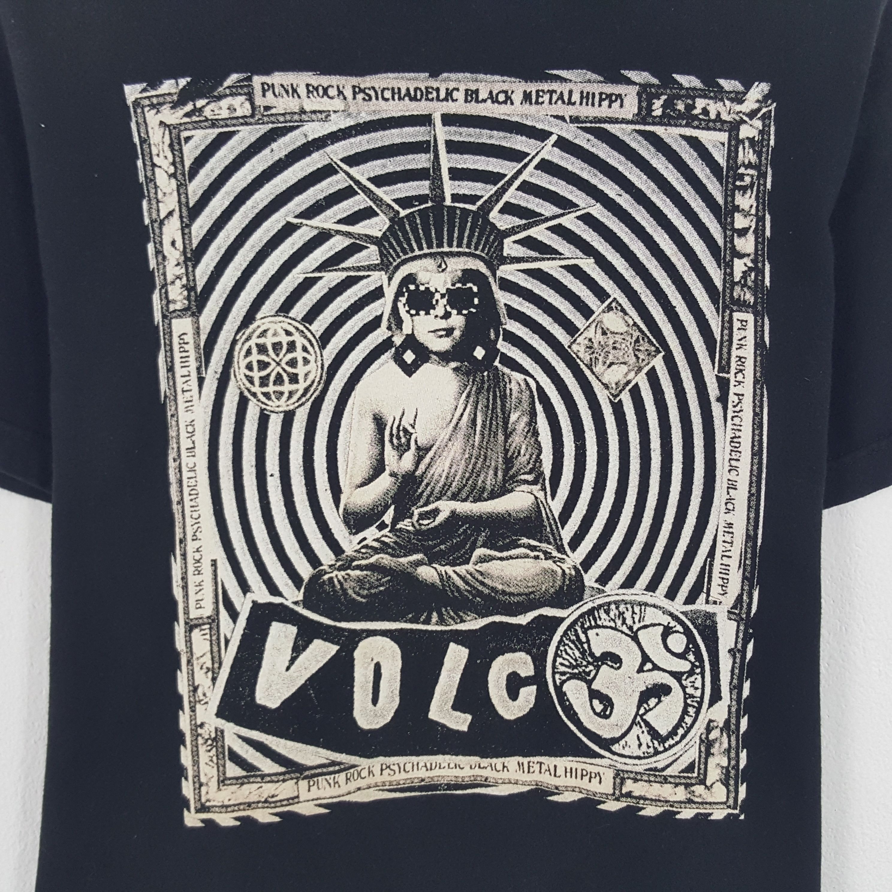 Vintage × Volcom Vintage Volcom Streetwear Tshirt Size US S / EU 44-46 / 1 - 2 Thumbnail