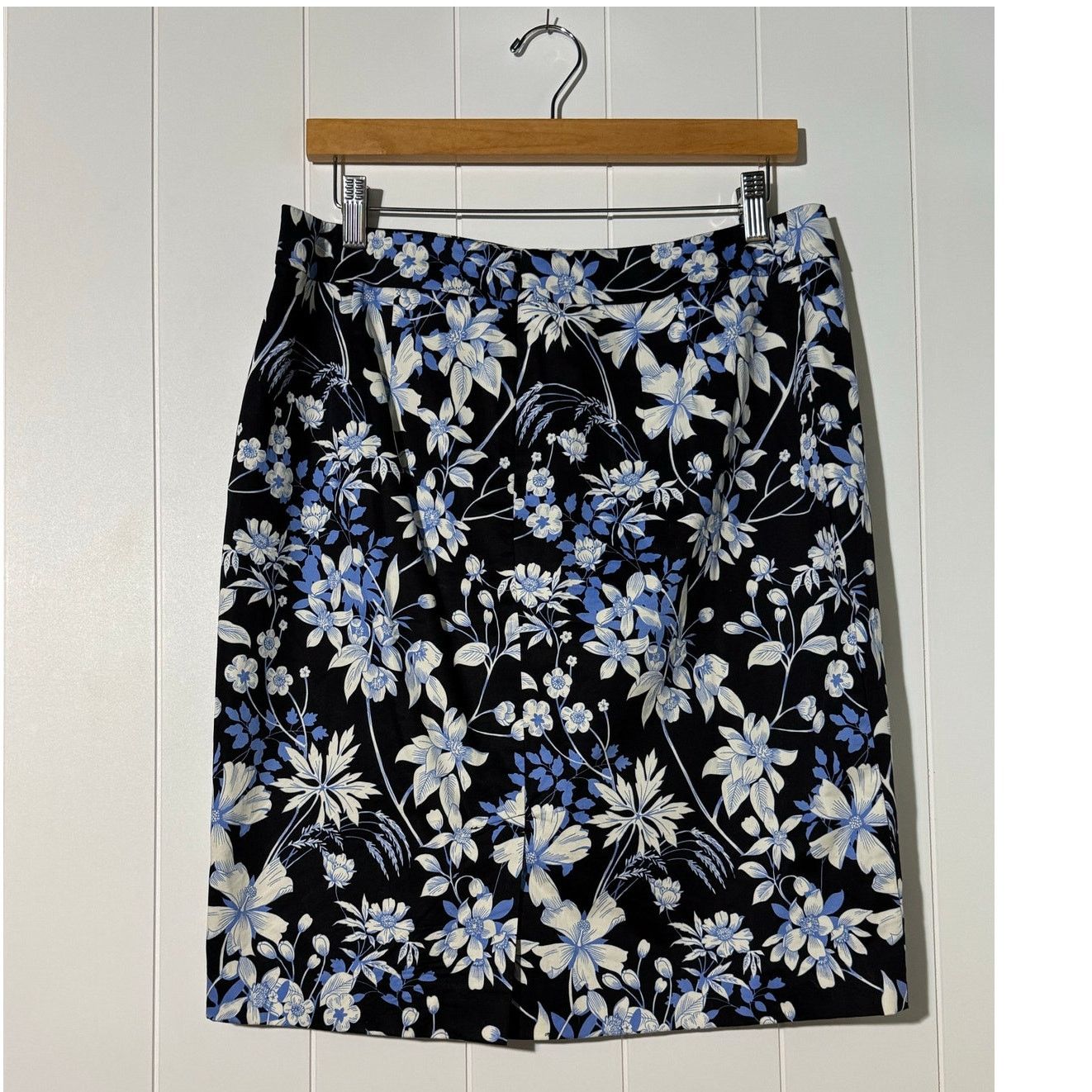 Other Talbots Floral Sateen Pencil Knee Length Skirt Petite 12 Size 34" / US 12 / IT 48 - 3 Thumbnail