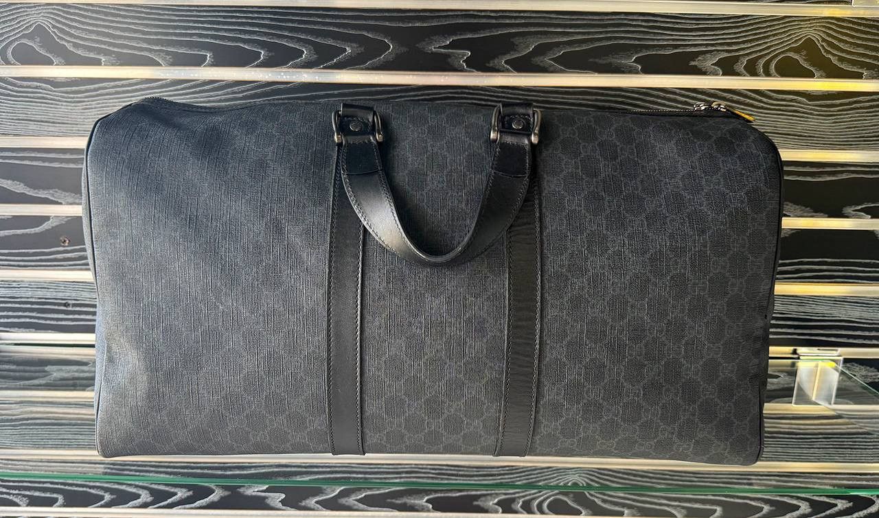 Gucci Gucci GG Large Supreme Duffle Bag Gray Black Keys Strap Lock Size ONE SIZE - 2 Thumbnail