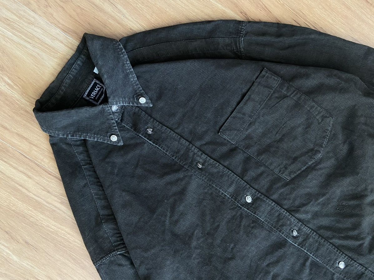 Versace Jeans Couture Versace Jeans Couture Corduroy Button Up Shirt Size M Size US M / EU 48-50 / 2 - 2 Thumbnail