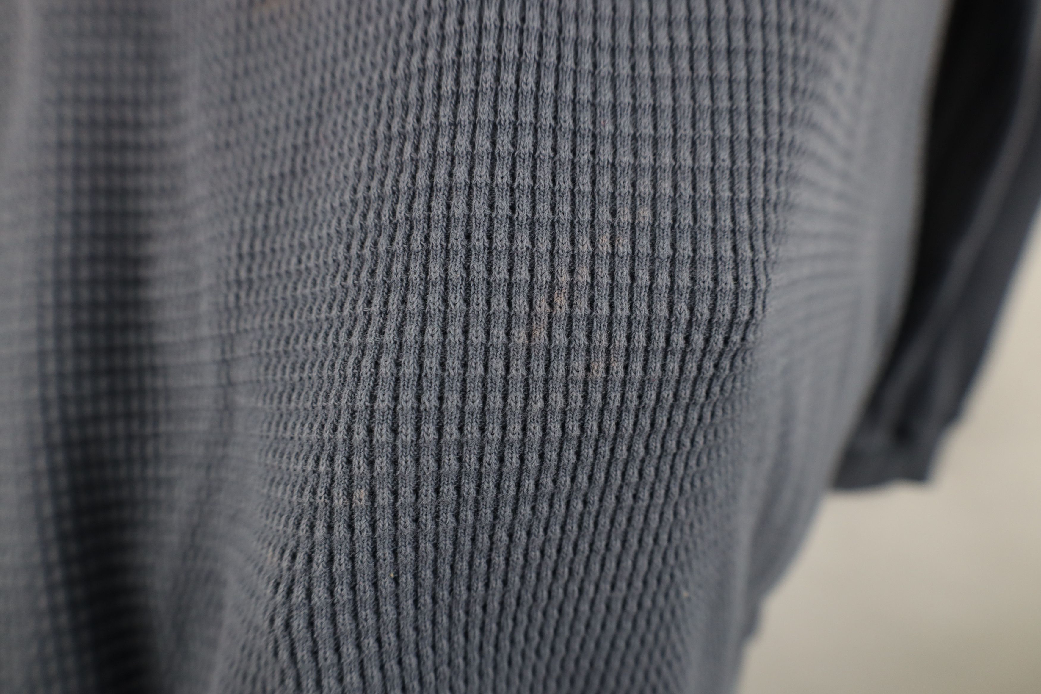 Eddie Bauer Vintage Y2K Eddie Bauer Thermal Waffle Knit Henley T-Shirt Size US L / EU 52-54 / 3 - 4 Thumbnail