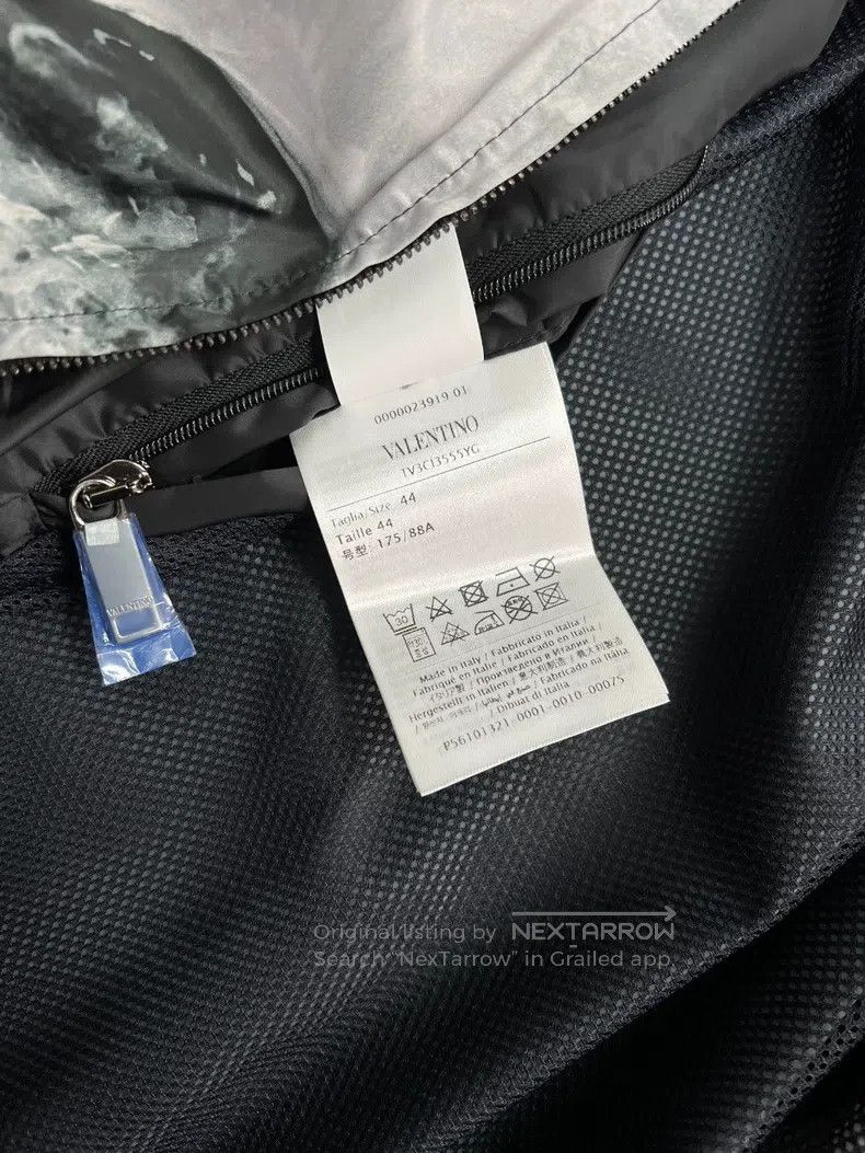 Valentino Valentino Around the universe print hooded jacket Size US M / EU 48-50 / 2 - 7 Thumbnail