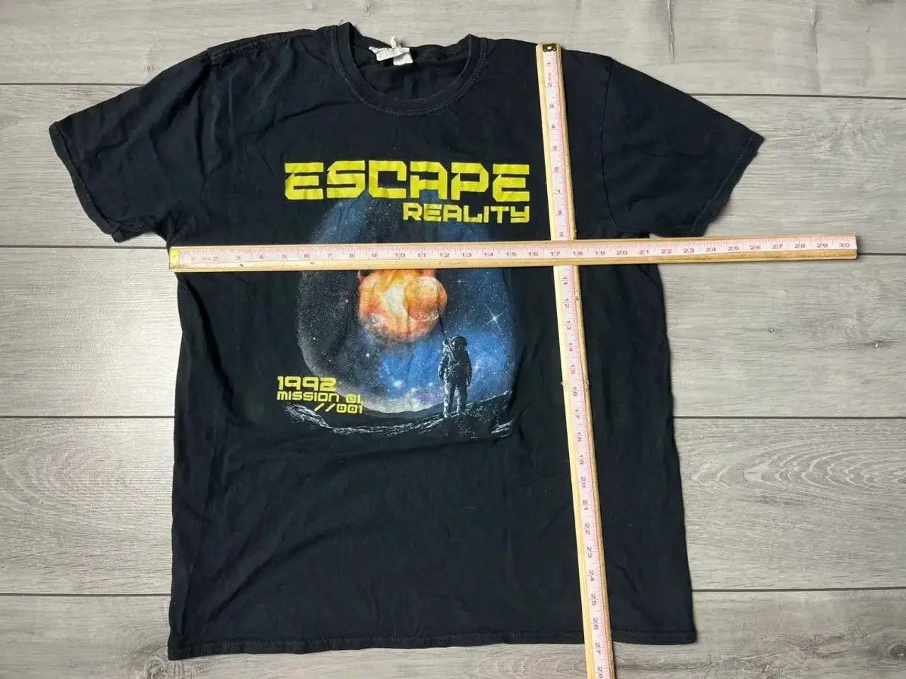 Band Tees Escape reality T-shirt vintage 1992 mission size XLarge Size US XL / EU 56 / 4 - 6 Thumbnail