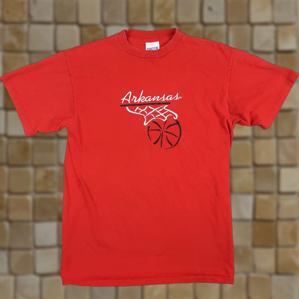 Tultex Vintage Alabama Crimson Tide Basketball Size Small College Red Sports T Shirt Size US S / EU 44-46 / 1 - 1 Thumbnail