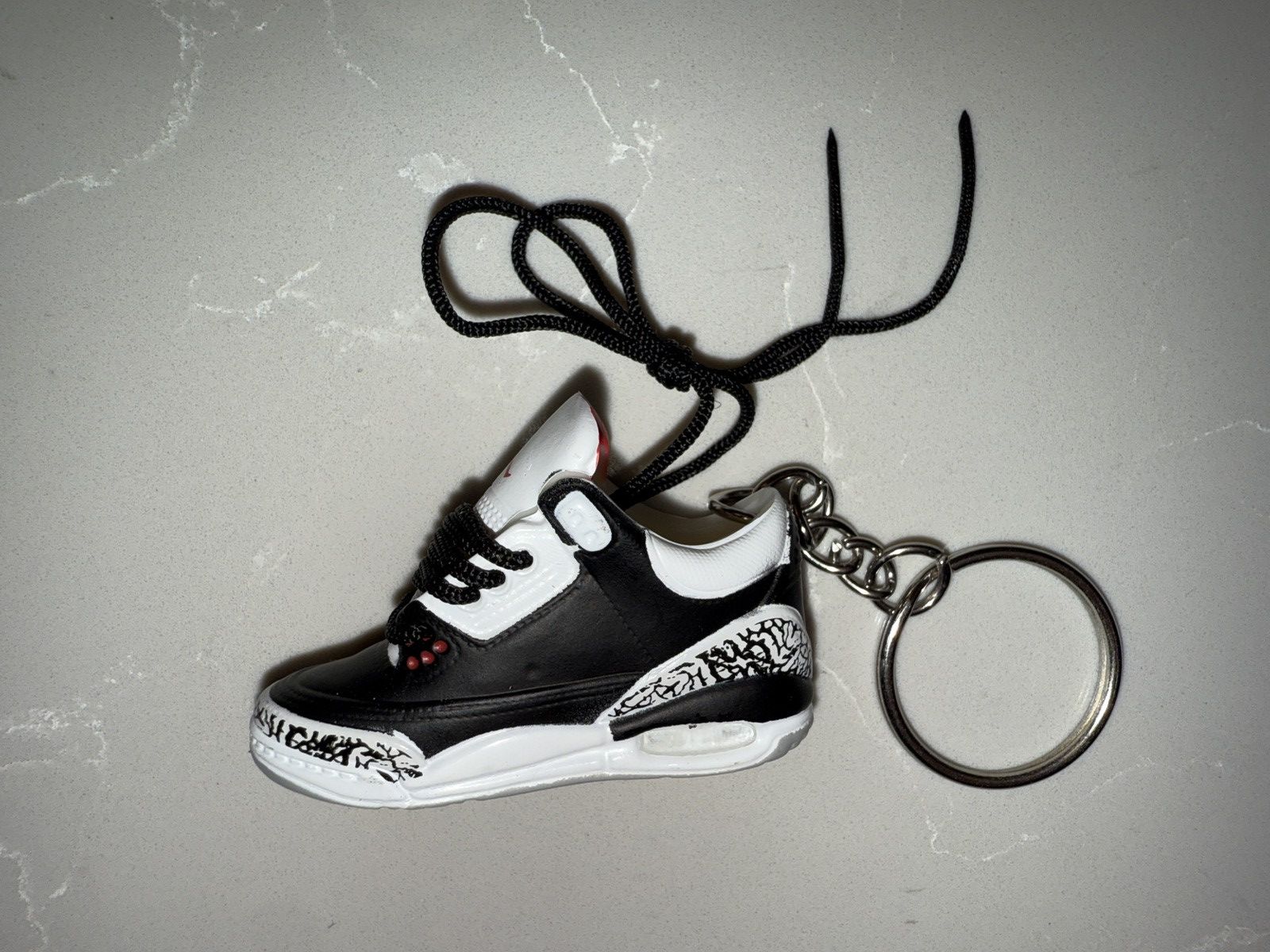 Nike 3D Mini Sneaker Shoe Nike Air Jordan 3 Black Cement keychain Size ONE SIZE - 9 Thumbnail