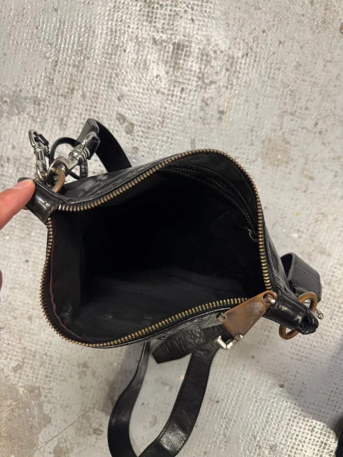 Designer × Dolce & Gabbana × Vintage 2000s Dolce & Gabbana Padlock Black Leather Shoulder Bag Size ONE SIZE - 7 Thumbnail