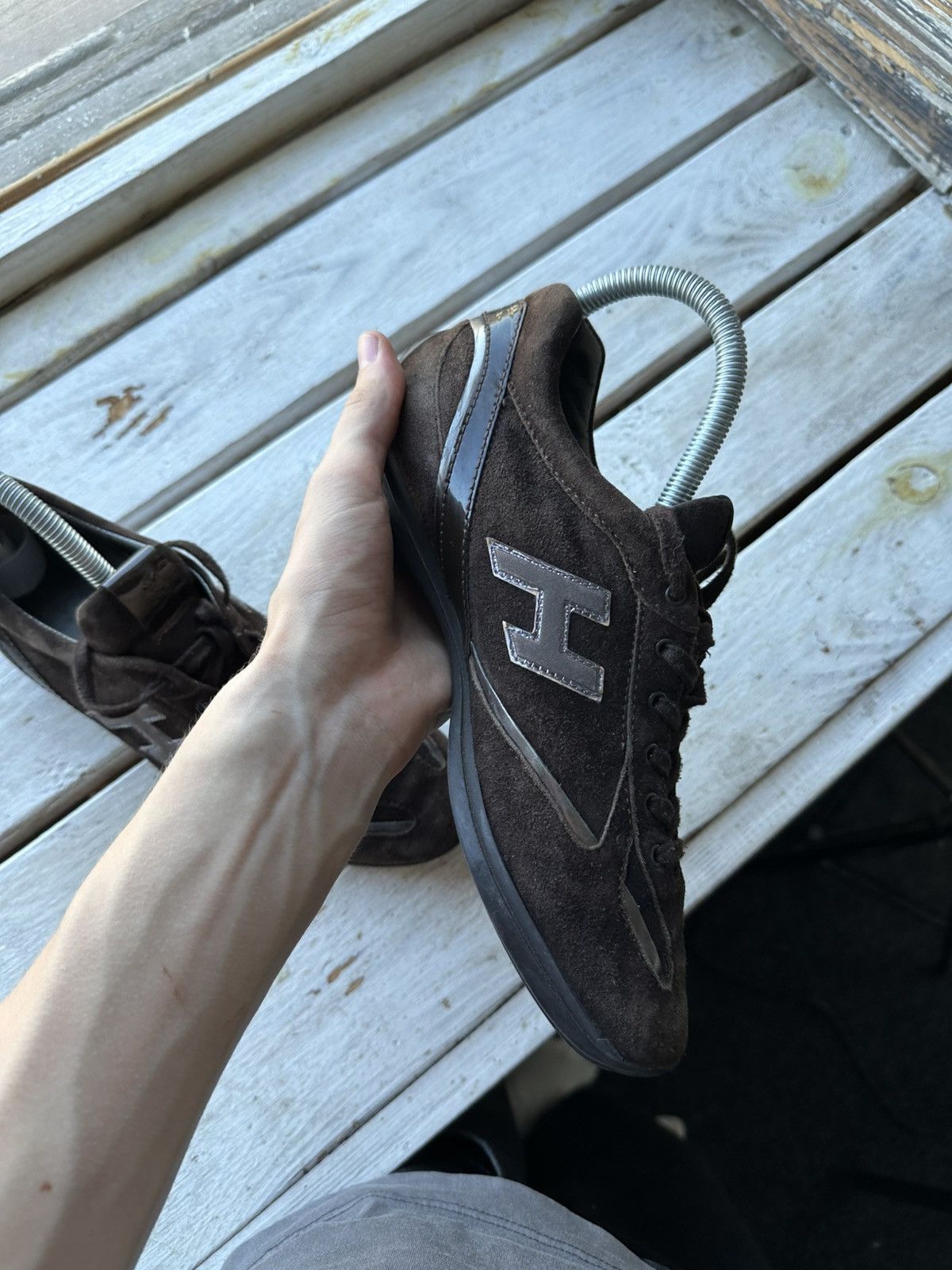 Hogan 🚨HOGAN REBEL LOW SNEAKERS BIG LOGO Y2K BROWN RARE LUXURY Size US 8 / IT 38 - 7 Thumbnail