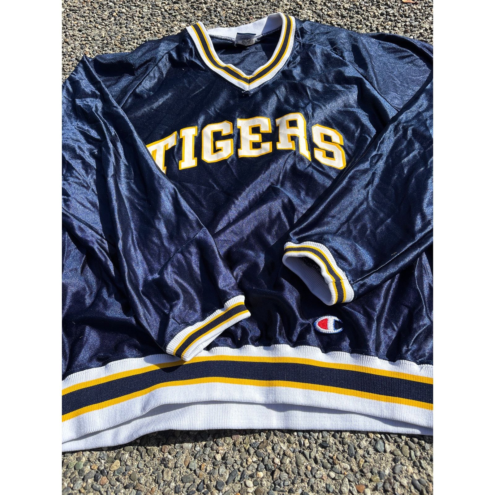 Champion Vintage 80s Champion Tigers Satin Nylon pullover USA made Size US L / EU 52-54 / 3 - 6 Thumbnail