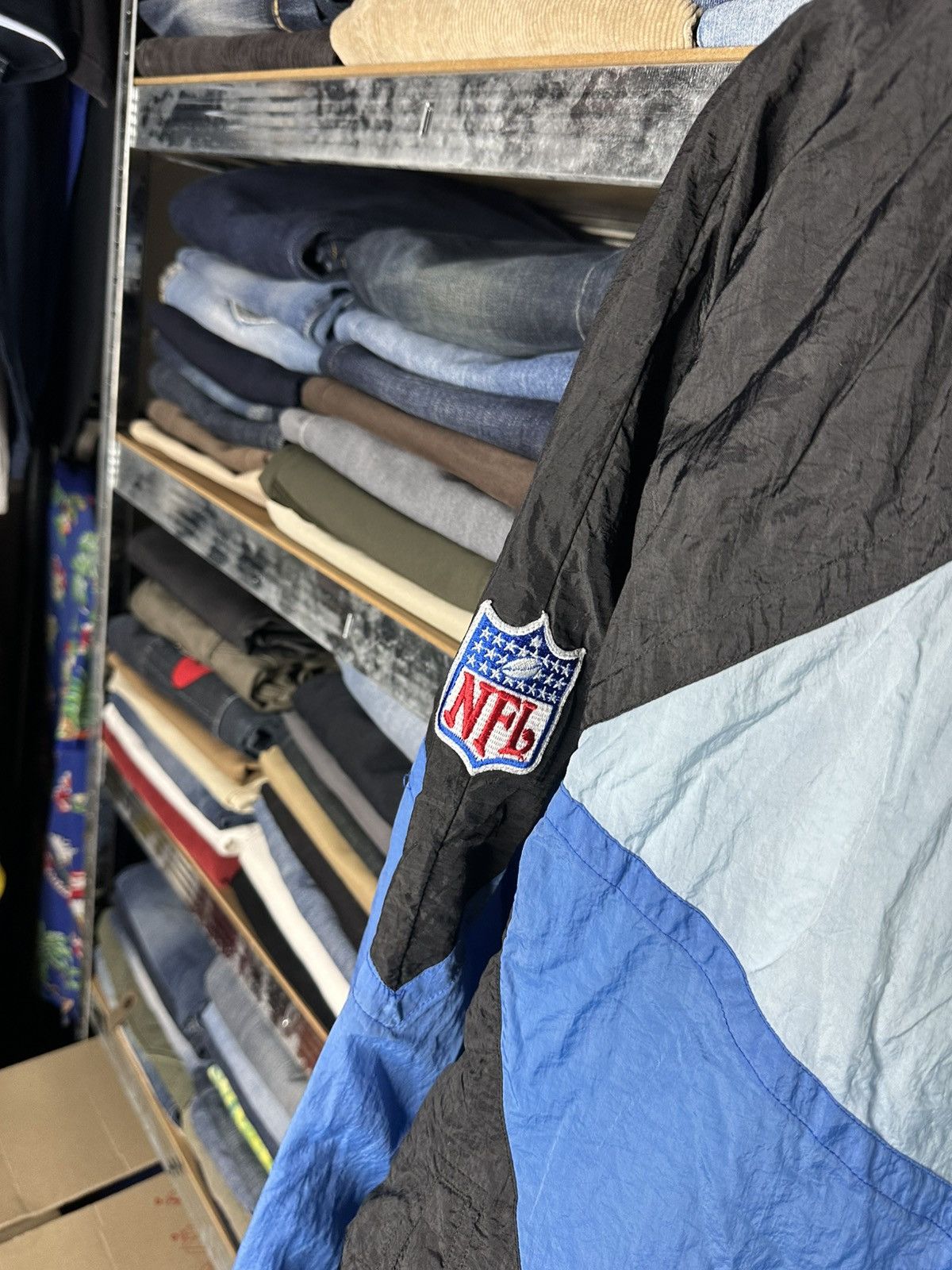 Apex Carolina Panthers 1990's Apex Full zip Jacket Windbreaker Size US L / EU 52-54 / 3 - 5 Thumbnail