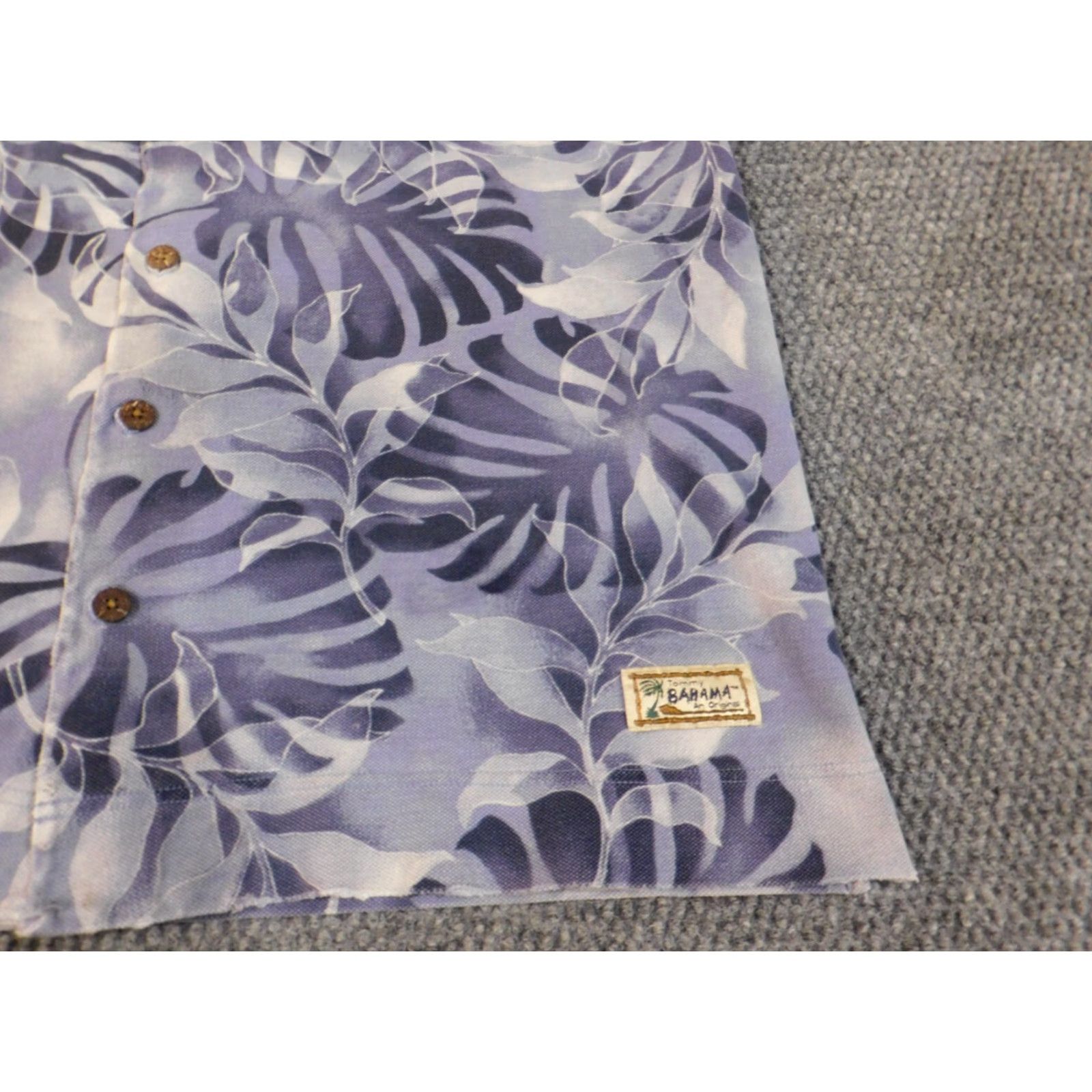 Tommy Bahama Tommy Bahama Shirt L Purple Floral Hawaiian Button-Up Casual Island Vintage Men's Size US L / EU 52-54 / 3 - 6 Thumbnail
