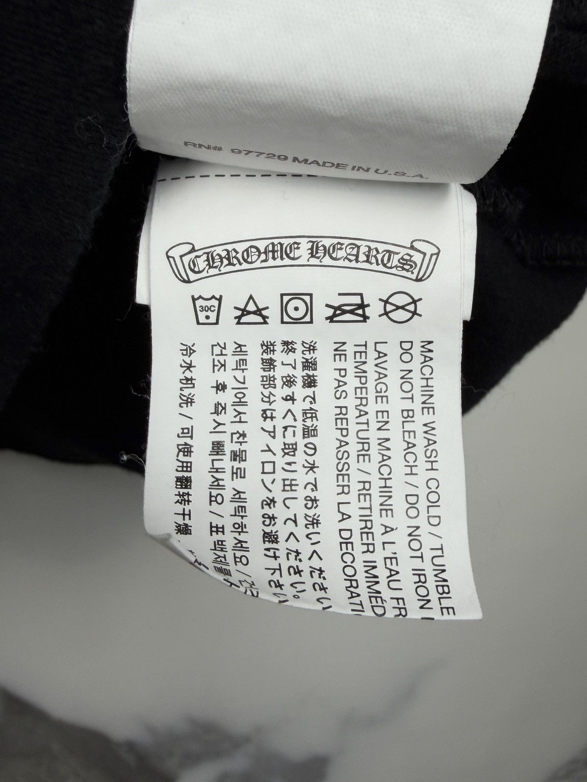 Chrome Hearts Chrome Hearts Plus Cross Circle Logo Pocket Tshirt Size US L / EU 52-54 / 3 - 10 Thumbnail